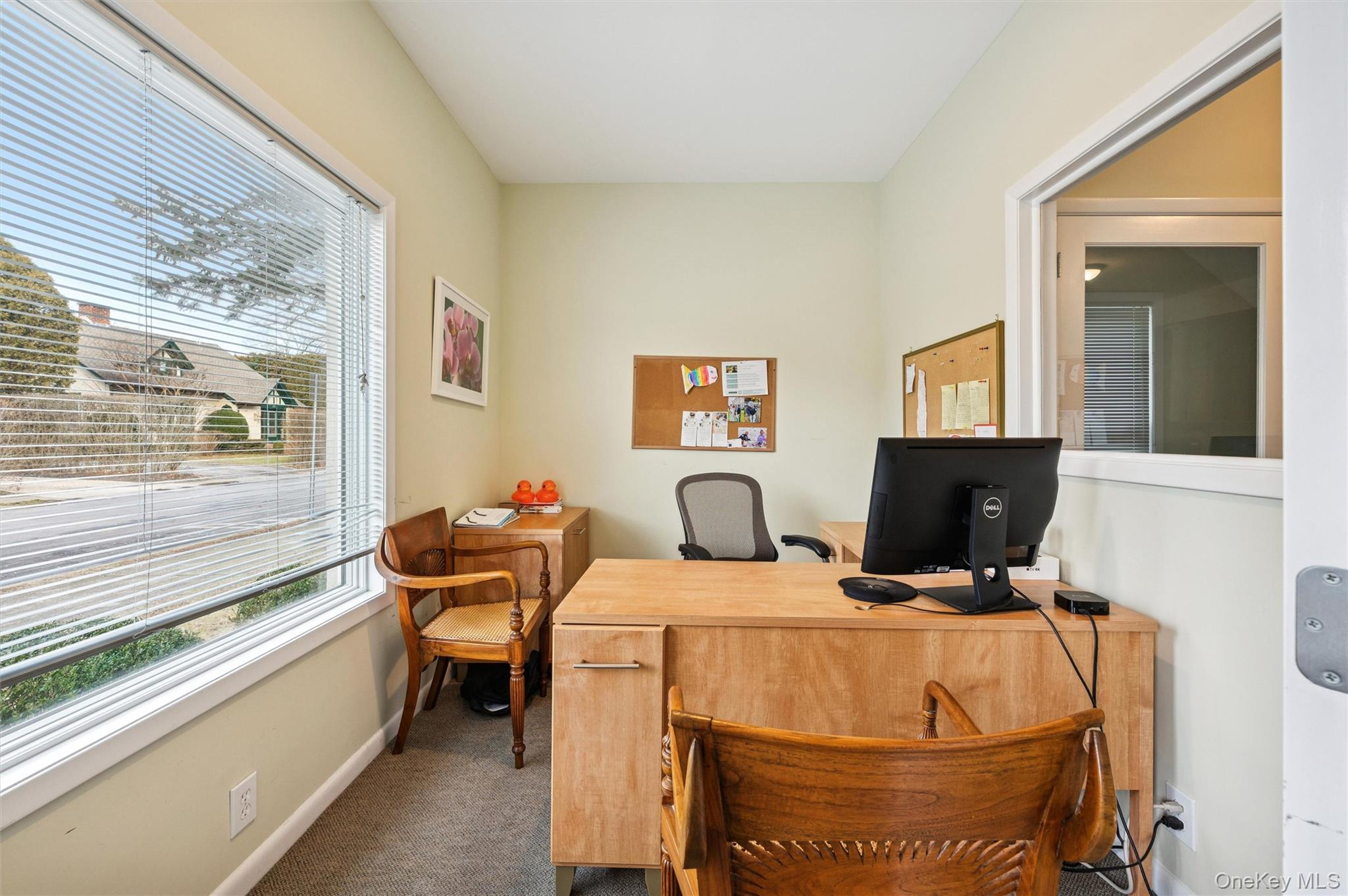 #8 photo, 28 Cameron Street, מחוז סאפוק Southampton , NY 11968