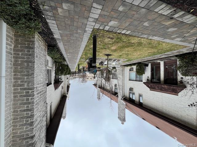 #1 photo, 42 Sintsink Drive, নাসাউ কাউন্টি Port Washington , NY 11050