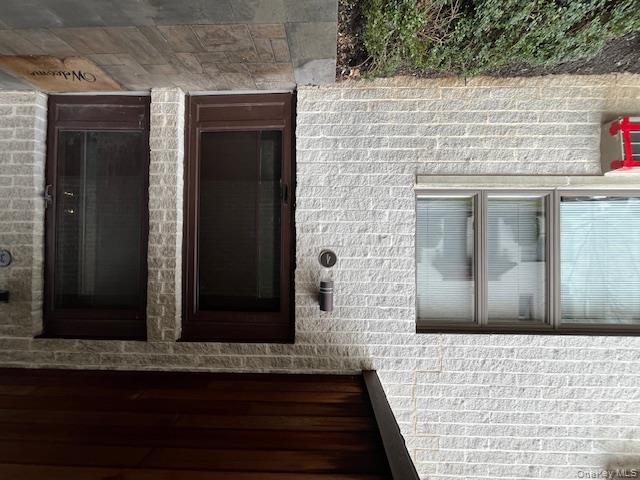 #2 photo, 42 Sintsink Drive, নাসাউ কাউন্টি Port Washington , NY 11050