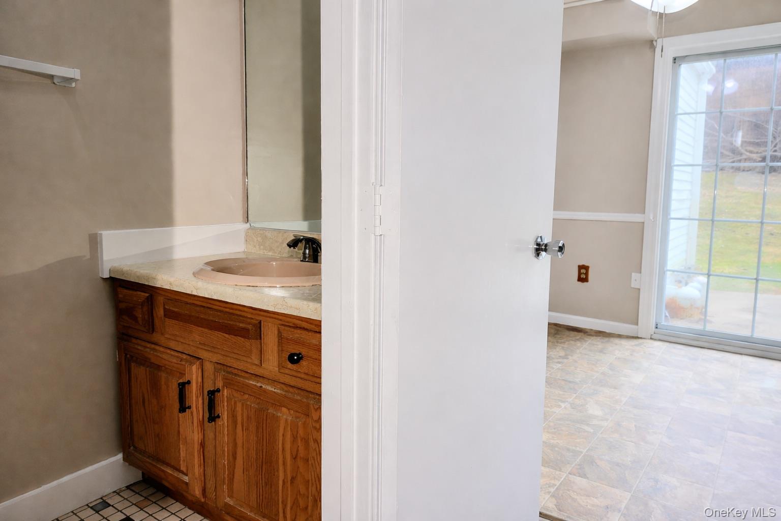 #20 photo, 6 Maple Avenue, Goshen , NY 10924