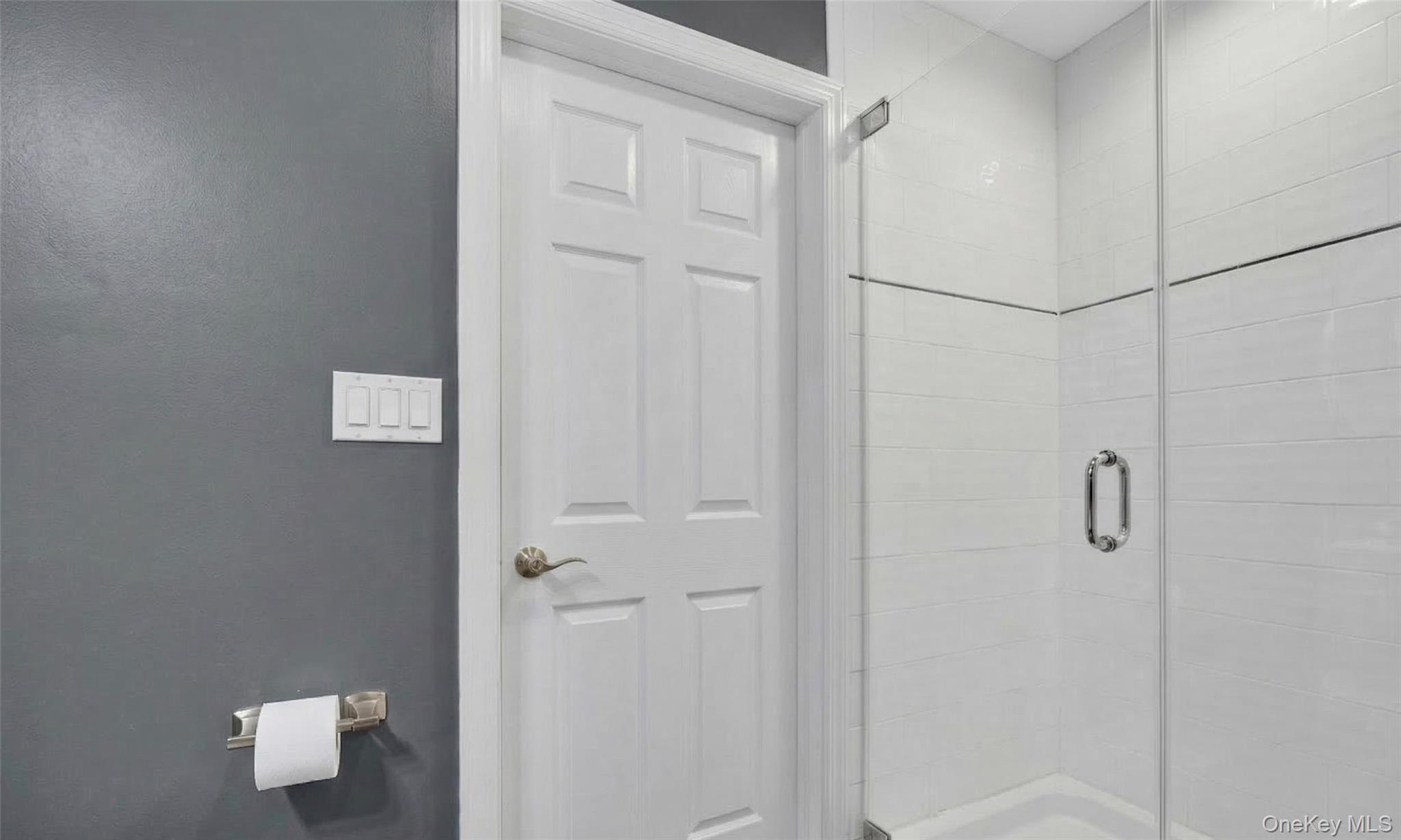 #19 photo, 1813-1815 Hunterbrook Road, Yorktown Heights , NY 10598