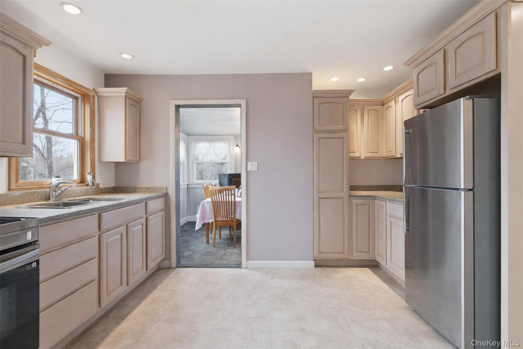 #14 photo, 51 Johnson Street, Lake Peekskill , NY 10537