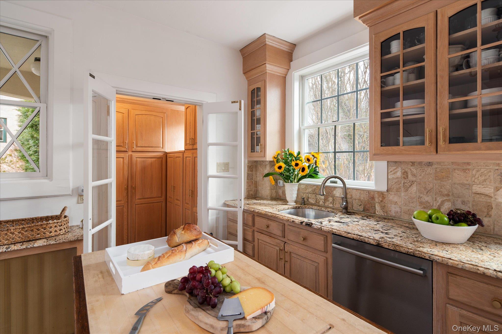 #9 photo, 75 Oliphant Avenue, Dobbs Ferry , NY 10522