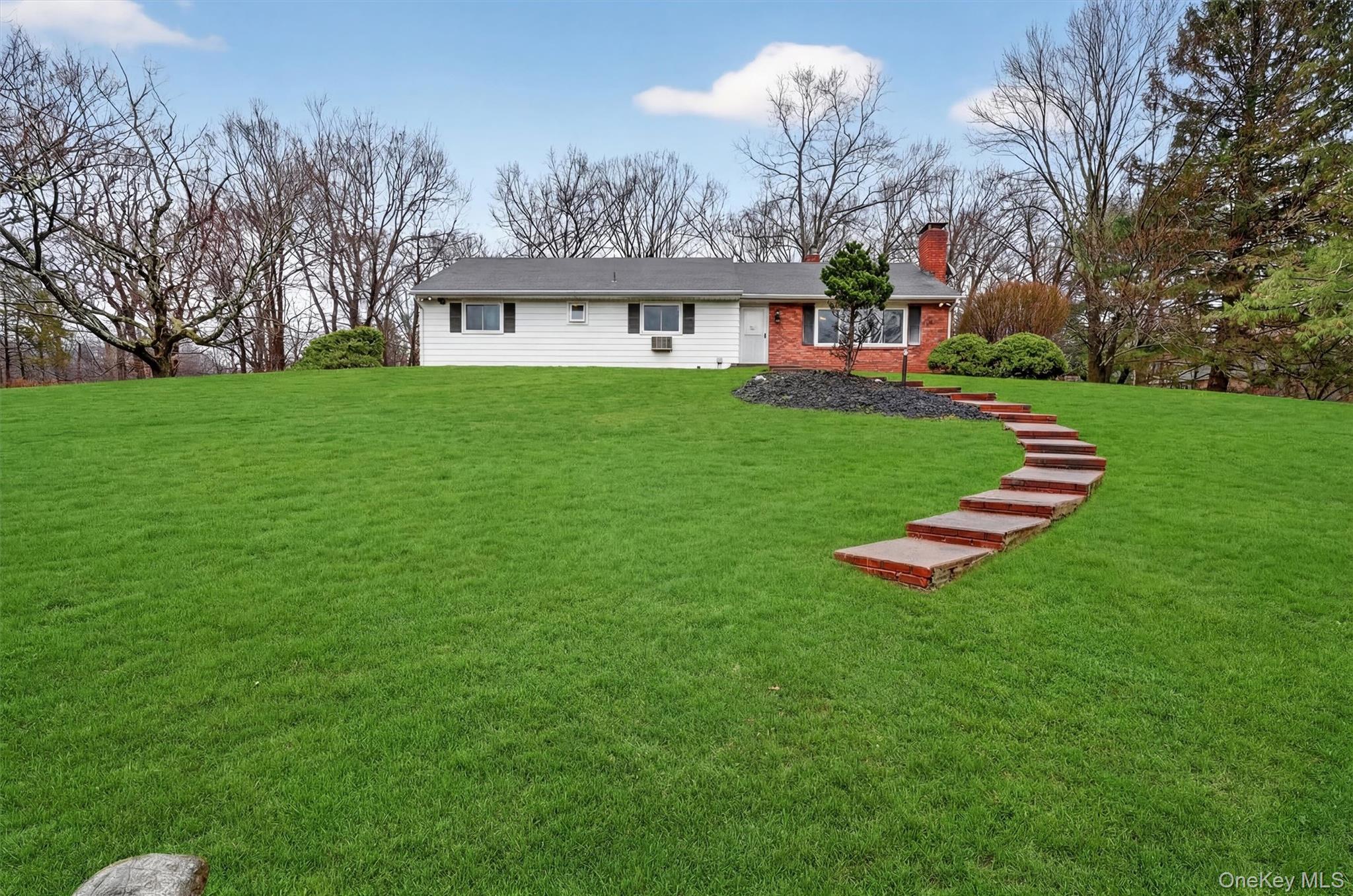 #3 photo, 5 River Road, Suffern , NY 10901