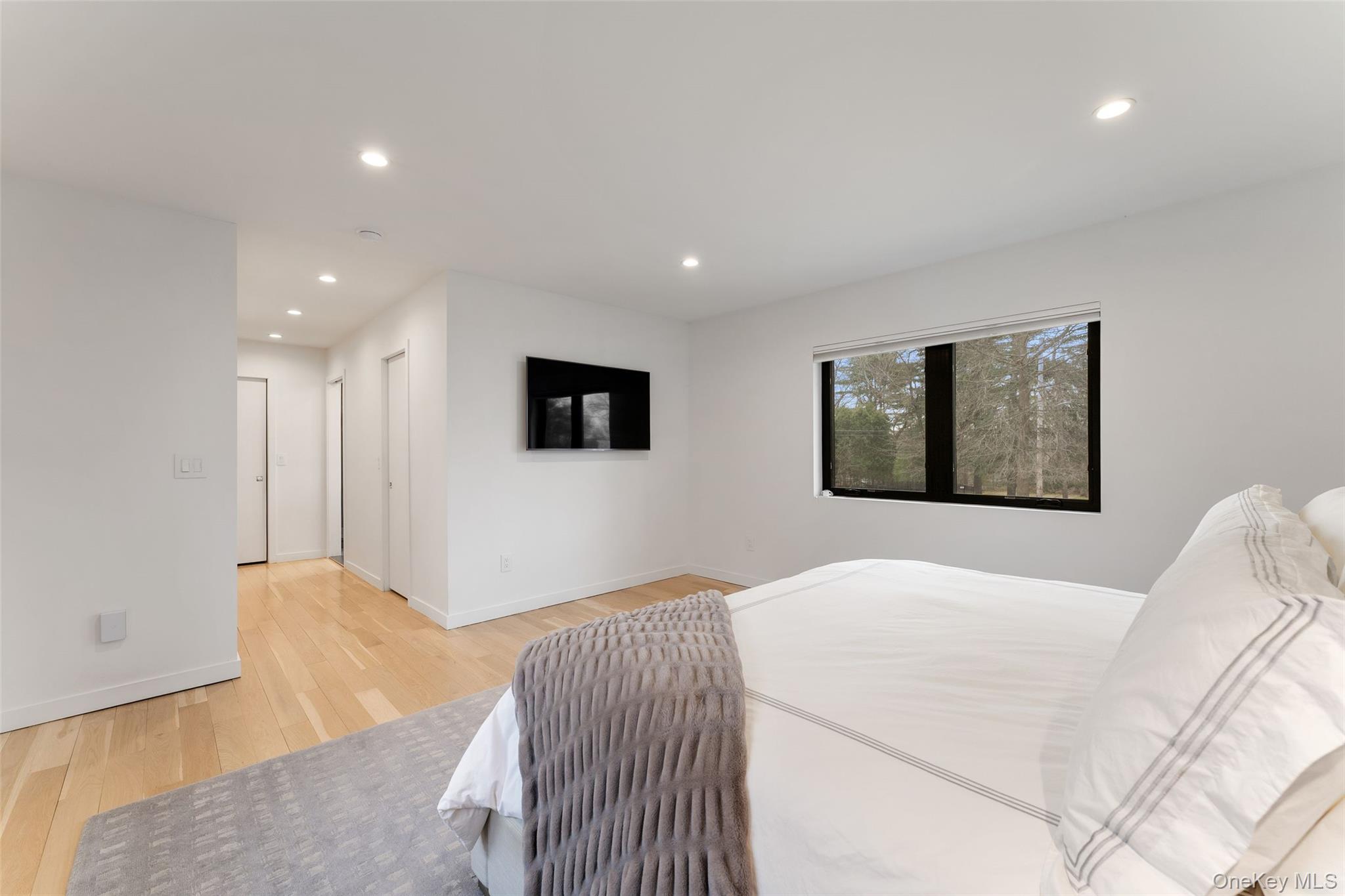 #13 photo, 7 Windsong Road, Ardsley , NY 10502