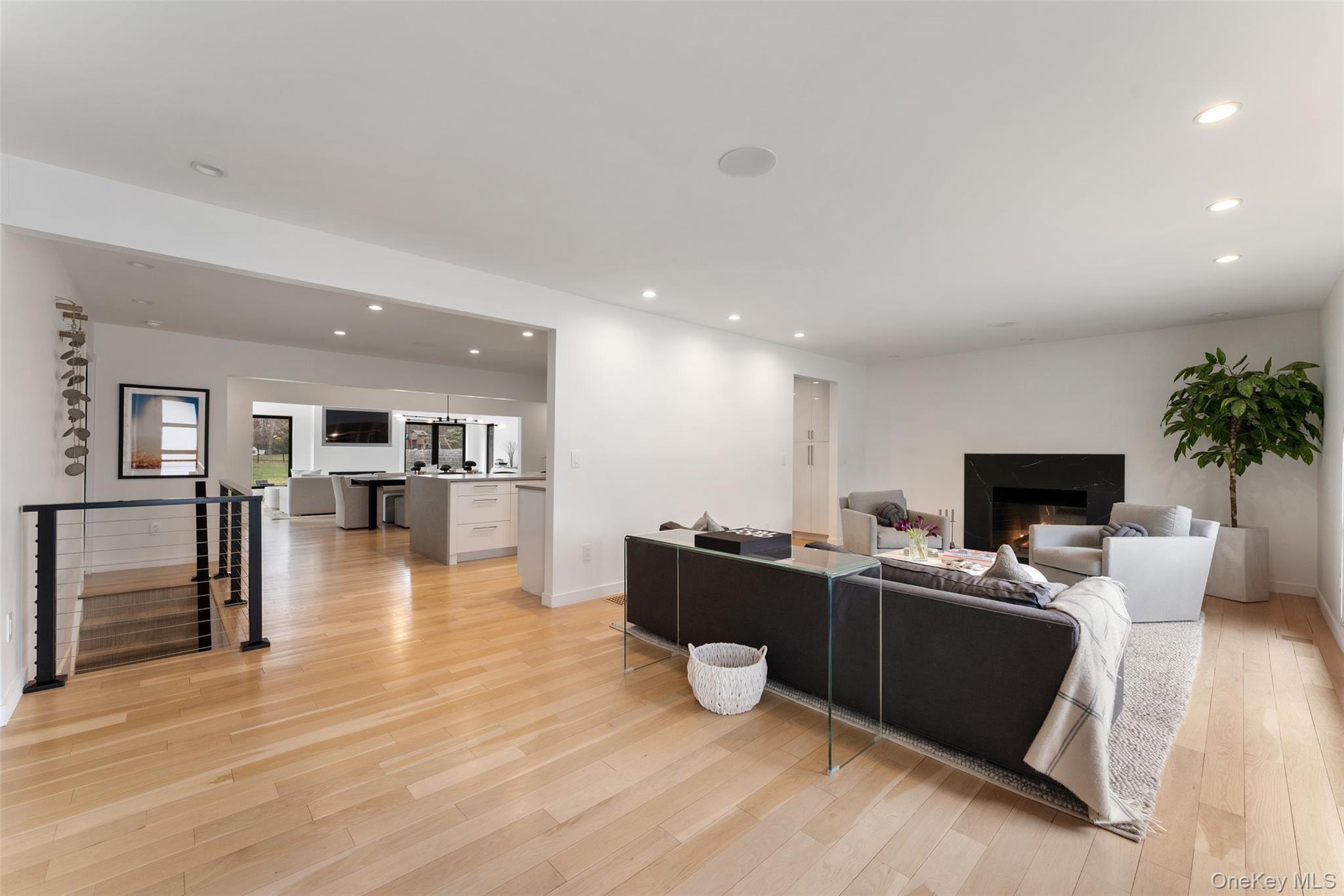 #2 photo, 7 Windsong Road, Ardsley , NY 10502