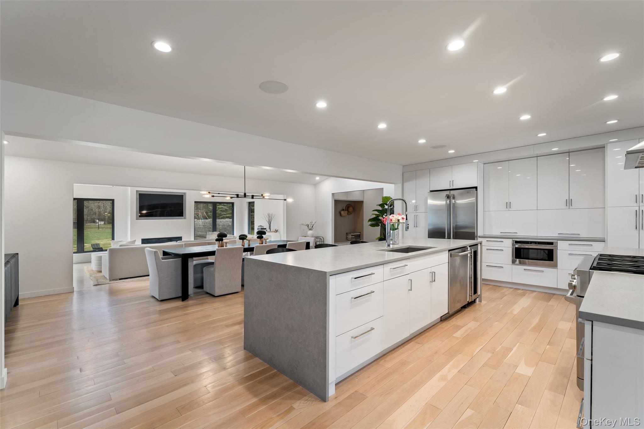 #5 photo, 7 Windsong Road, Ardsley , NY 10502