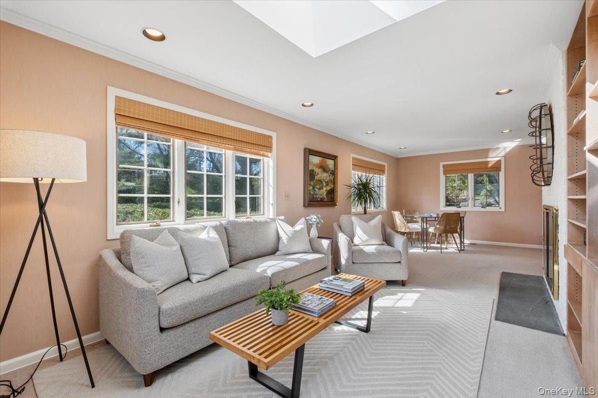 #10 photo, 1 Normandy Lane, Scarsdale , NY 10583