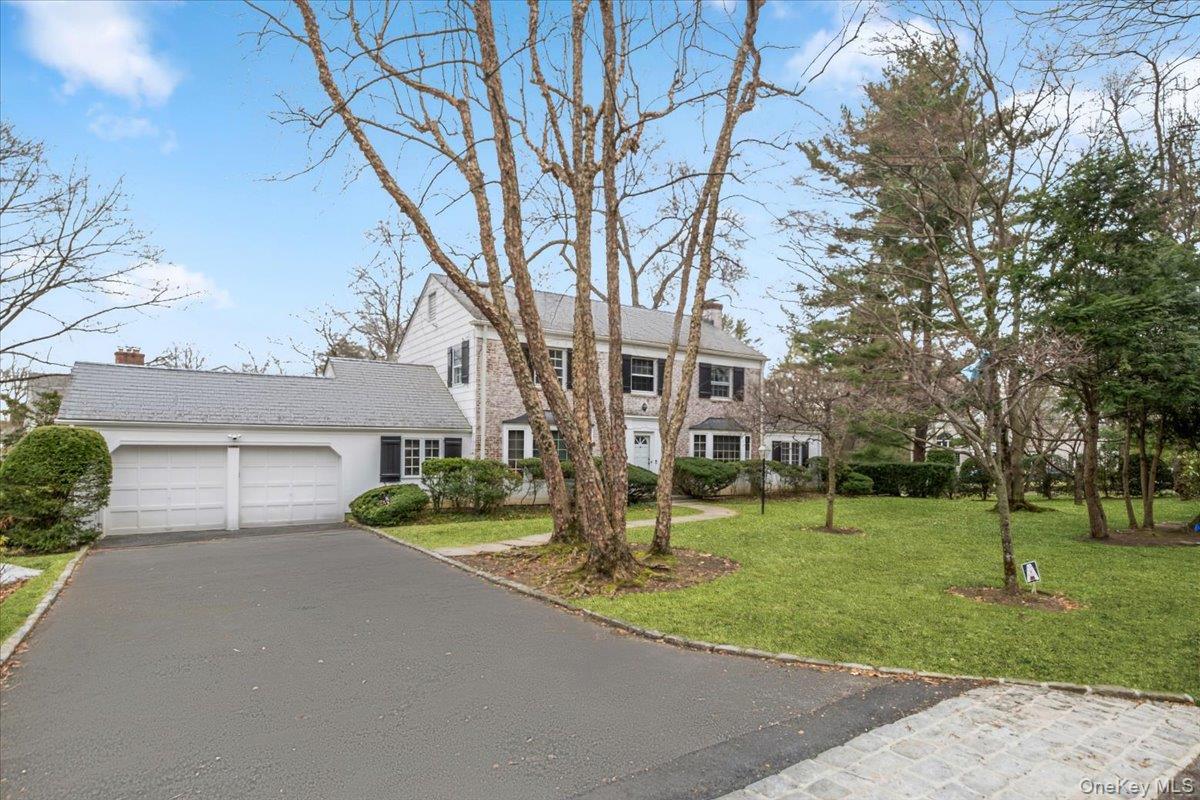 #3 photo, 1 Normandy Lane, Scarsdale , NY 10583