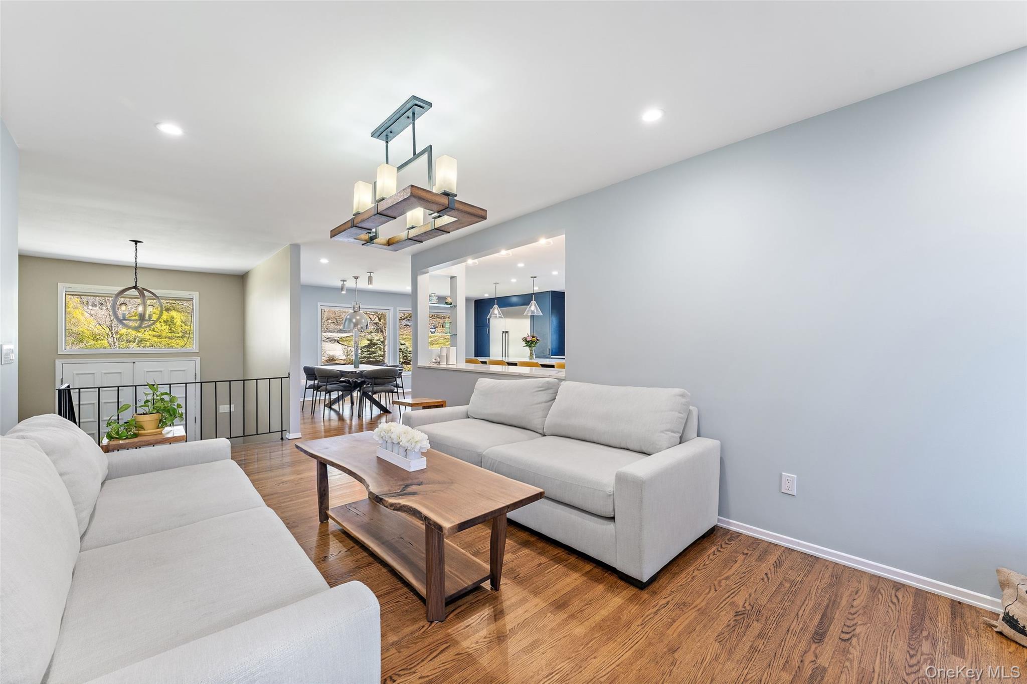 #17 photo, 7 Dogwood Lane, Irvington , NY 10533