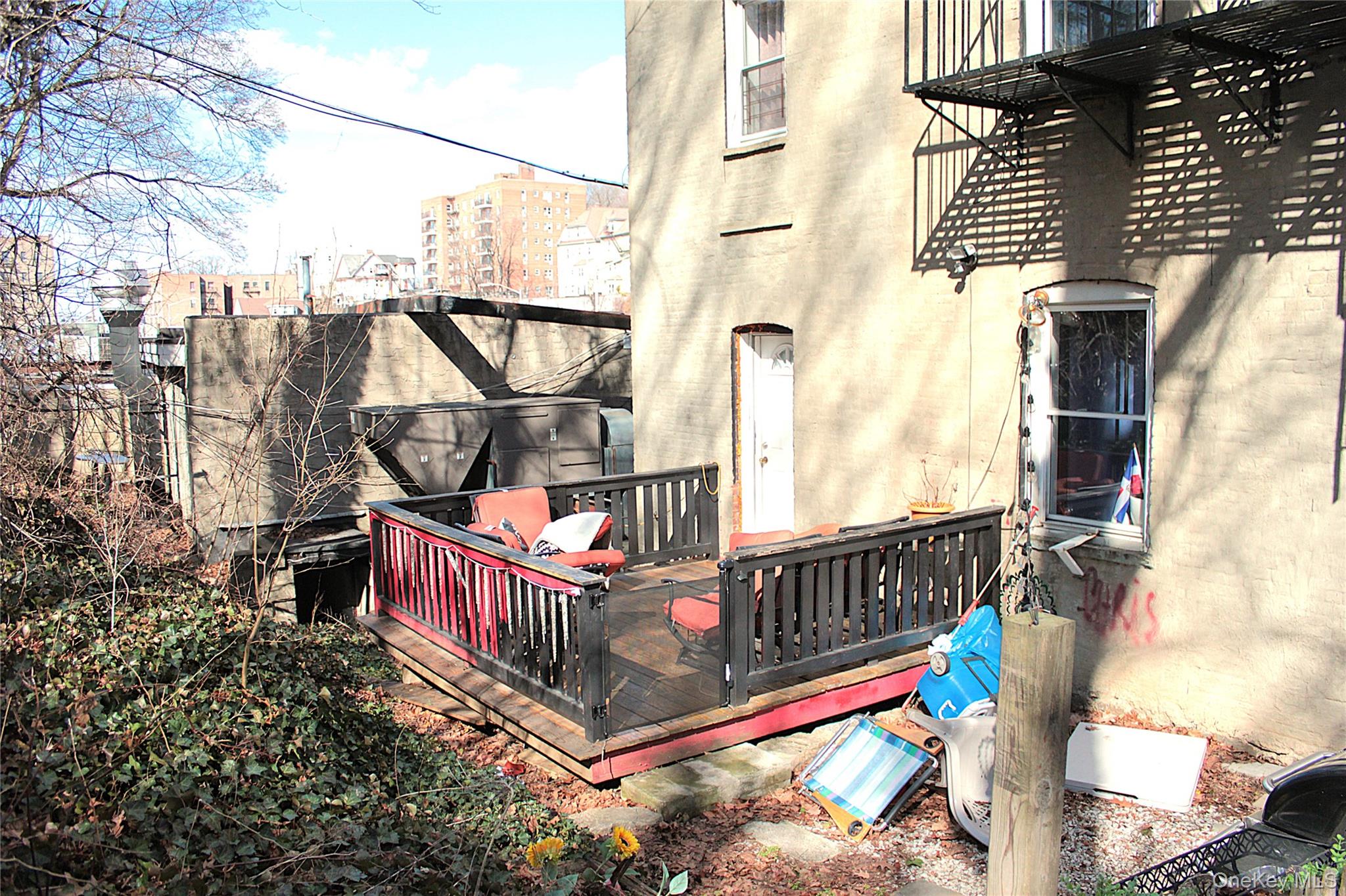 #10 photo, 625 S Broadway, Yonkers , NY 10705