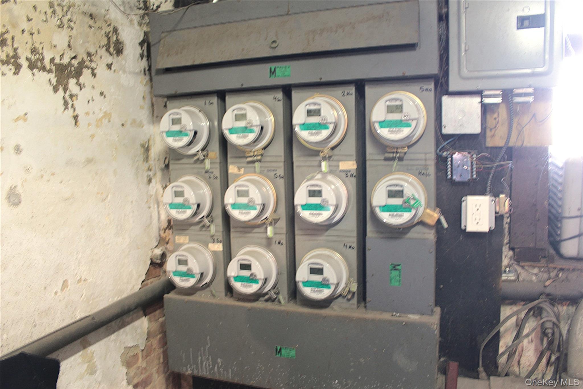 #6 photo, 625 S Broadway, Yonkers , NY 10705