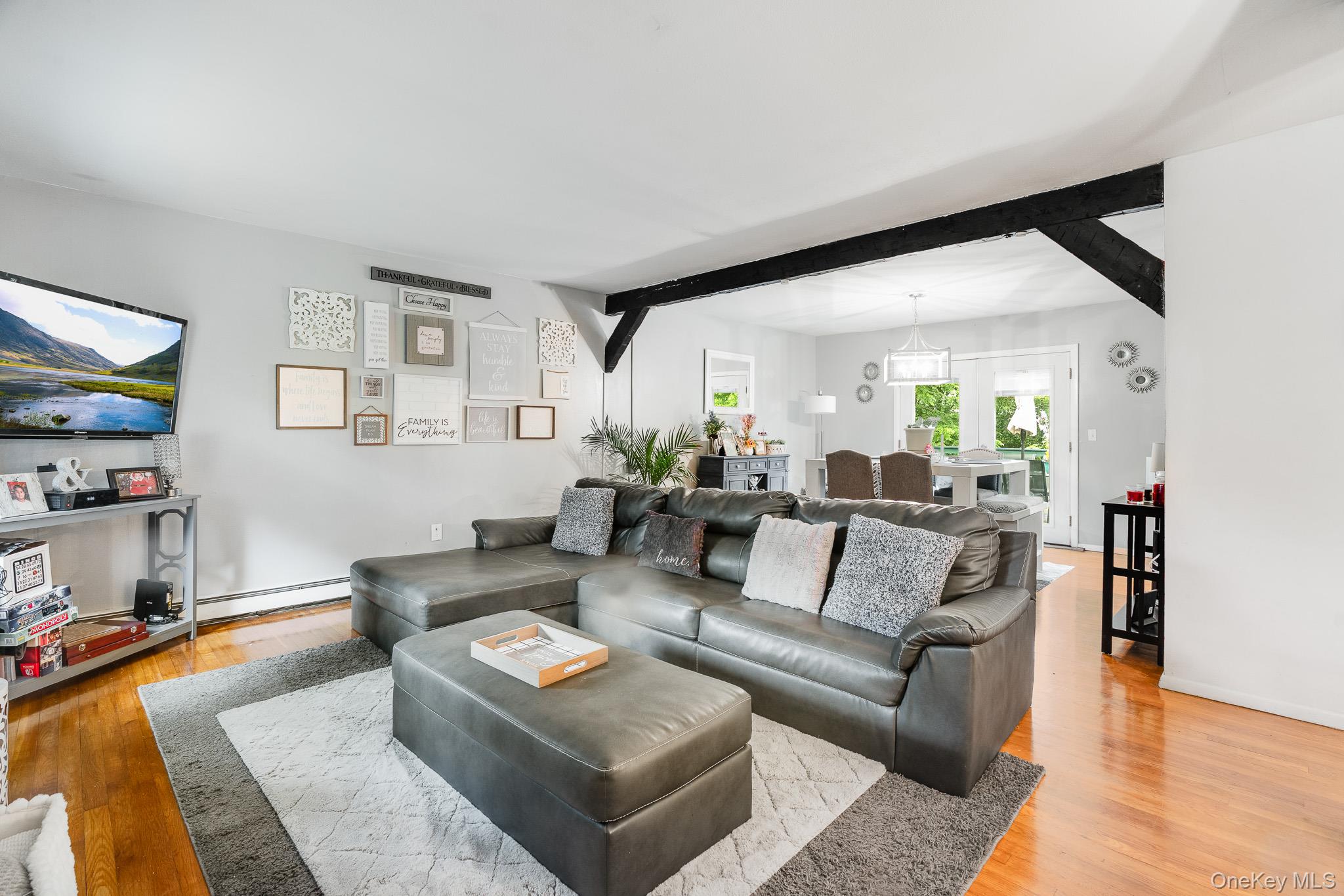 #5 photo, 8 Larissa Lane, Wappingers Falls , NY 12590