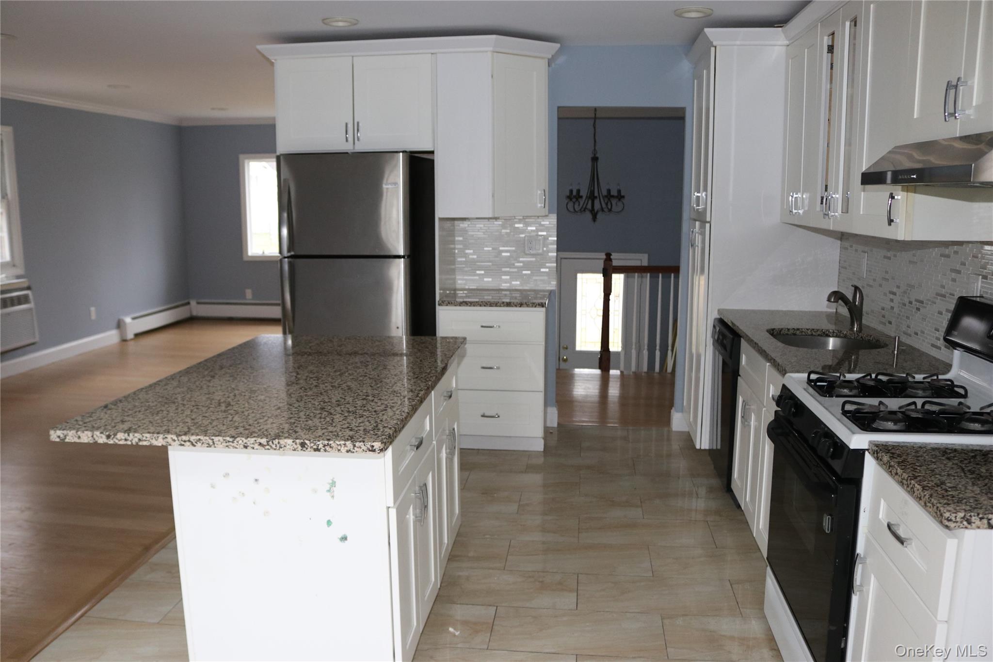 #16 photo, 7 Southpark Drive, Garnerville , NY 10923