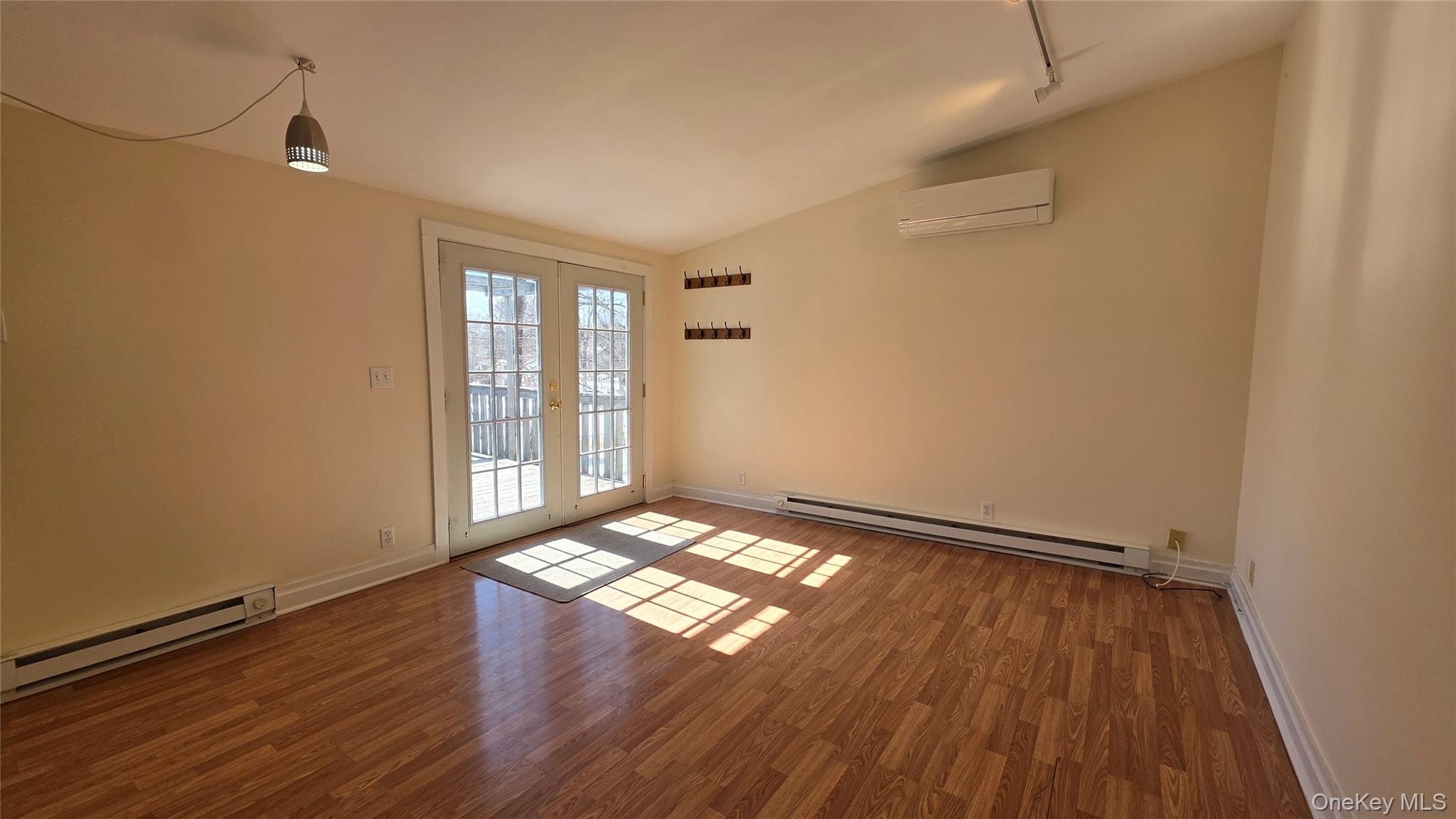 #6 photo, 62 E Market Street, Red Hook , NY 12571