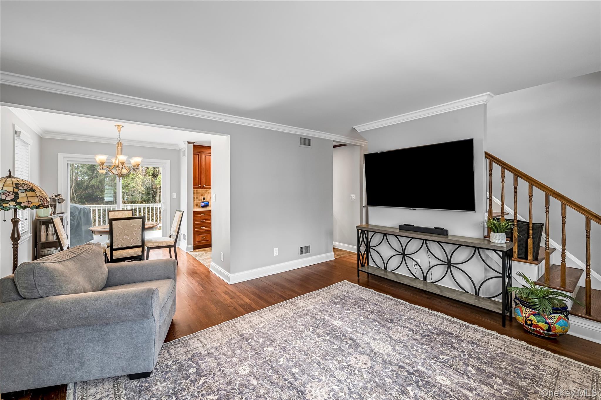 #13 photo, 40 Wickford Road, New Rochelle , NY 10801