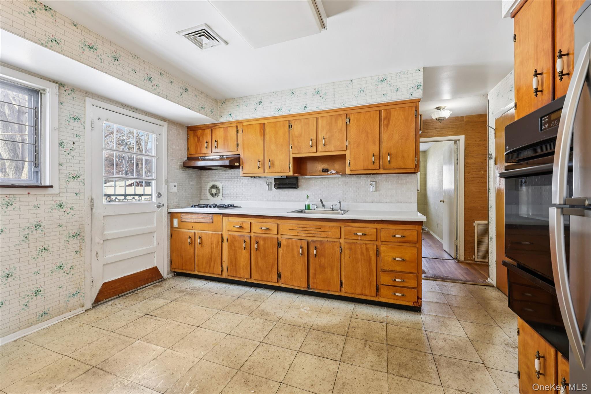 #11 photo, 25 Freund Drive, Nanuet , NY 10954