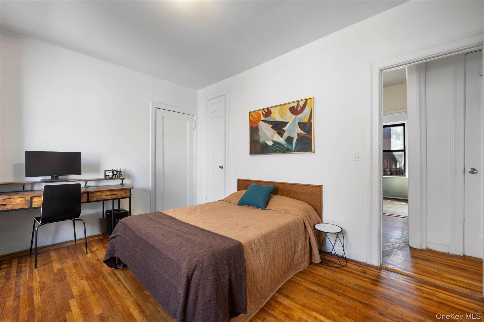 #8 photo, 2199 Holland Avenue, ব্রঙ্কস Bronx , NY 10462