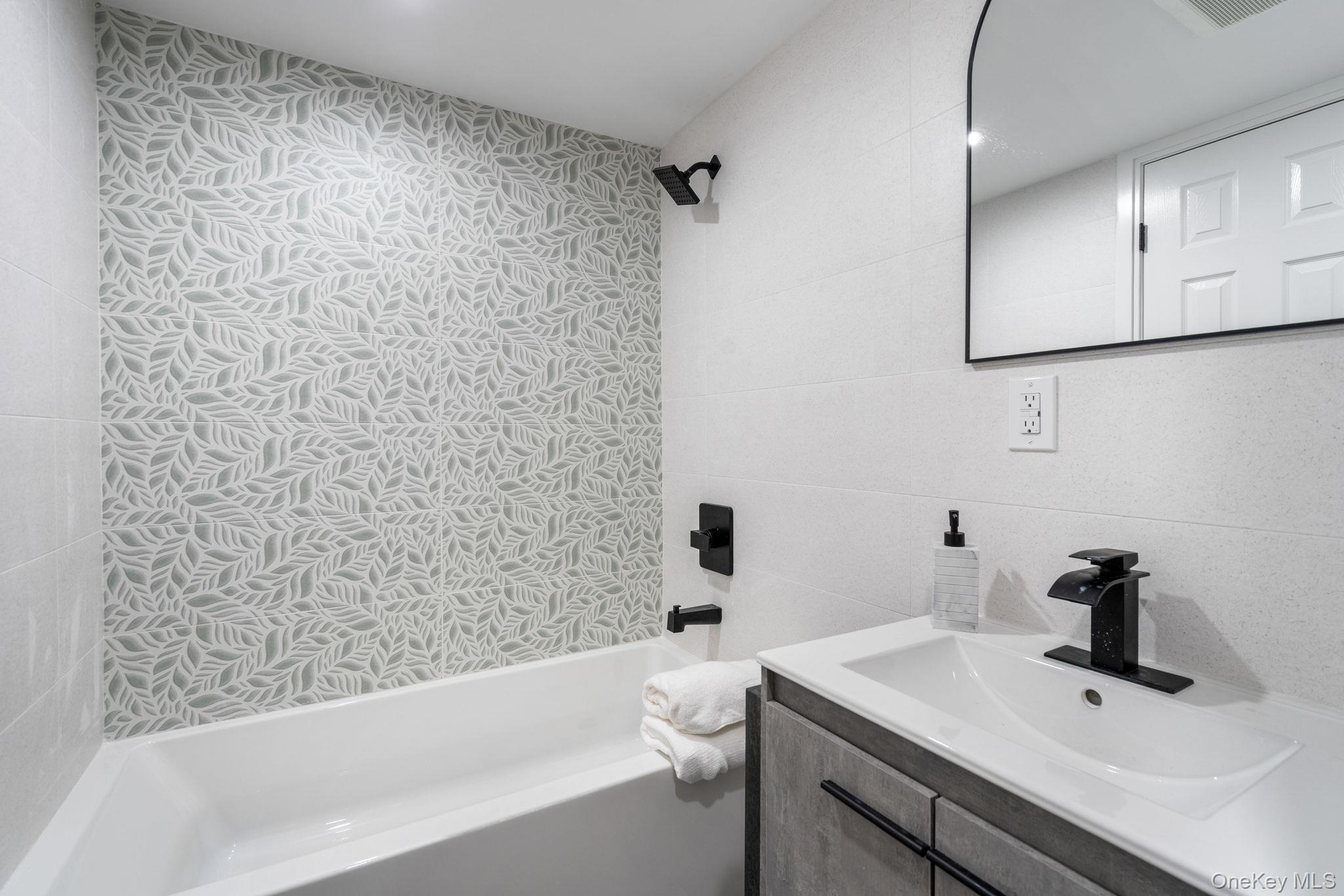 #14 photo, 3 Hickory Lane, Monroe , NY 10950