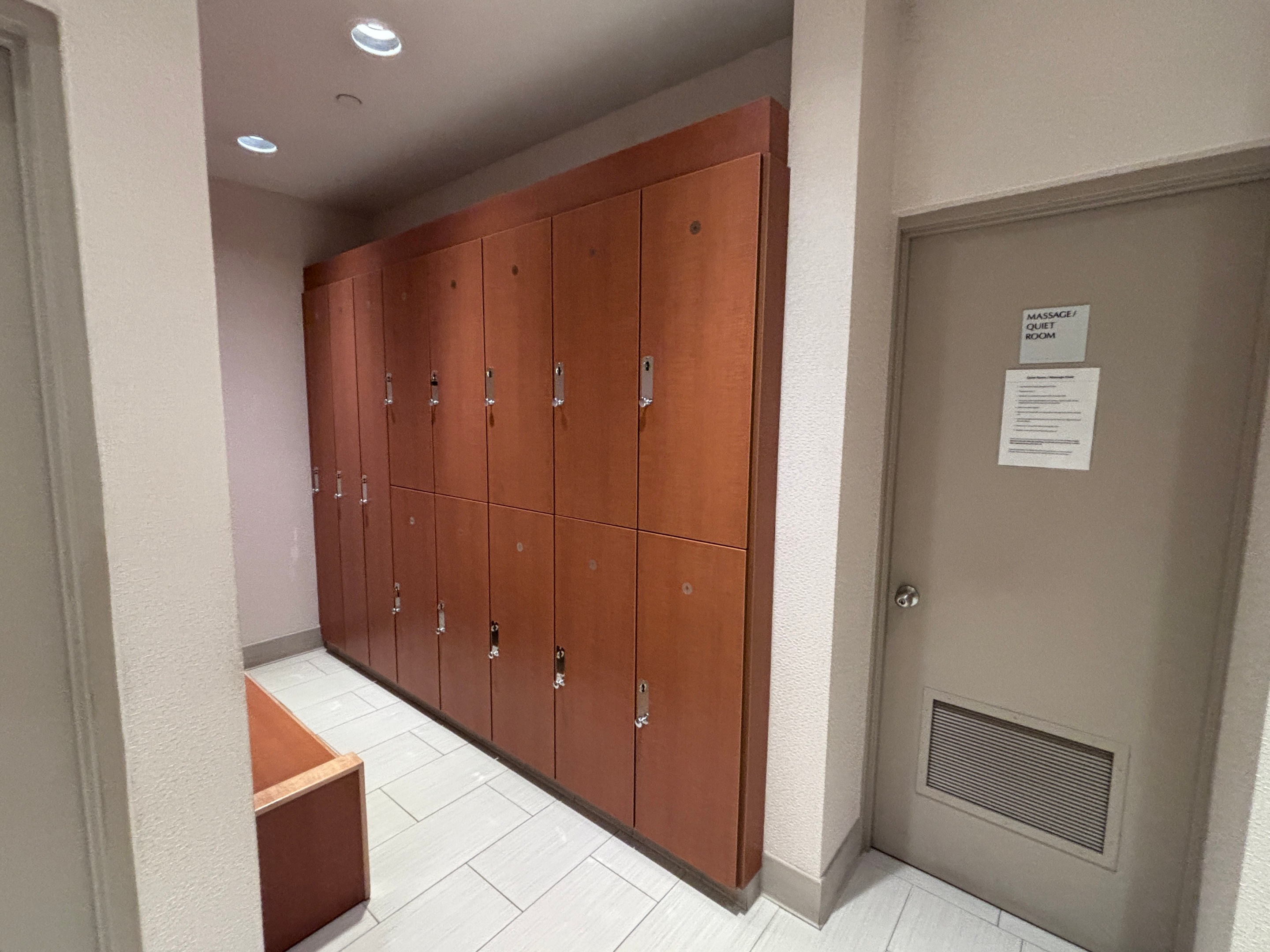 #16 photo, 235 E 40th Street, Murray Hill , NY 10016