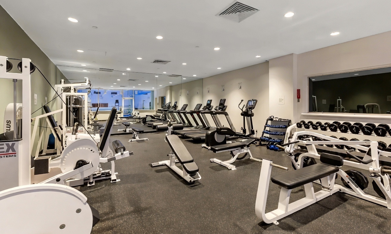 #7 photo, 235 E 40th Street, ম্যানহাটন Murray Hill , NY 10016