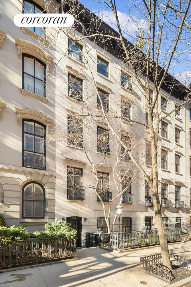 #16 photo, 434 W 23RD Street, Chelsea , NY 10011