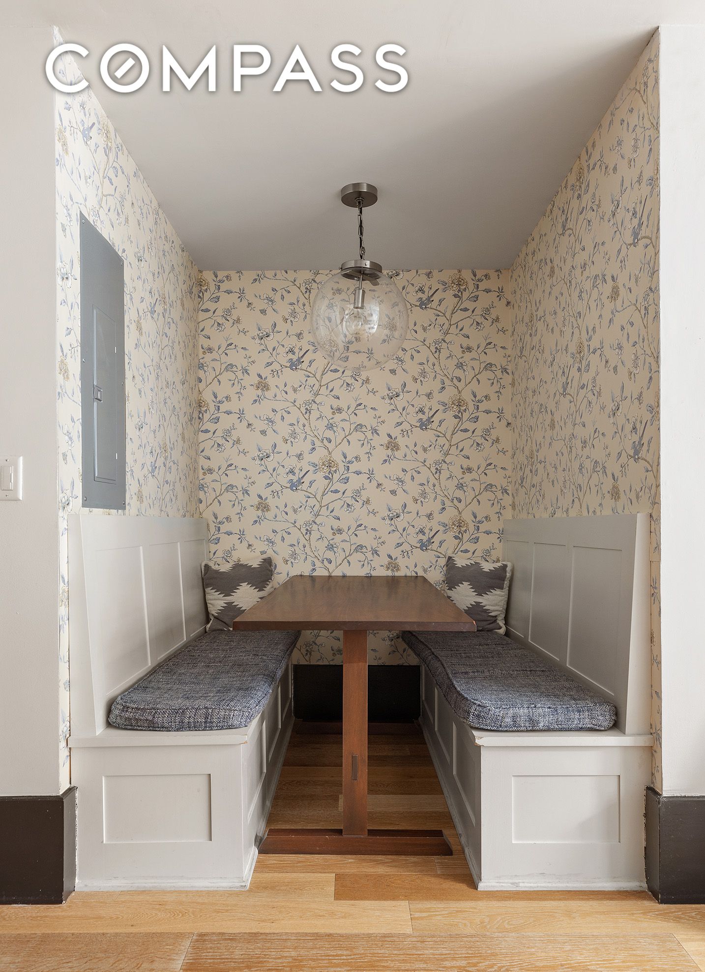 #6 photo, 51 Jay Street, Dumbo , NY 11201