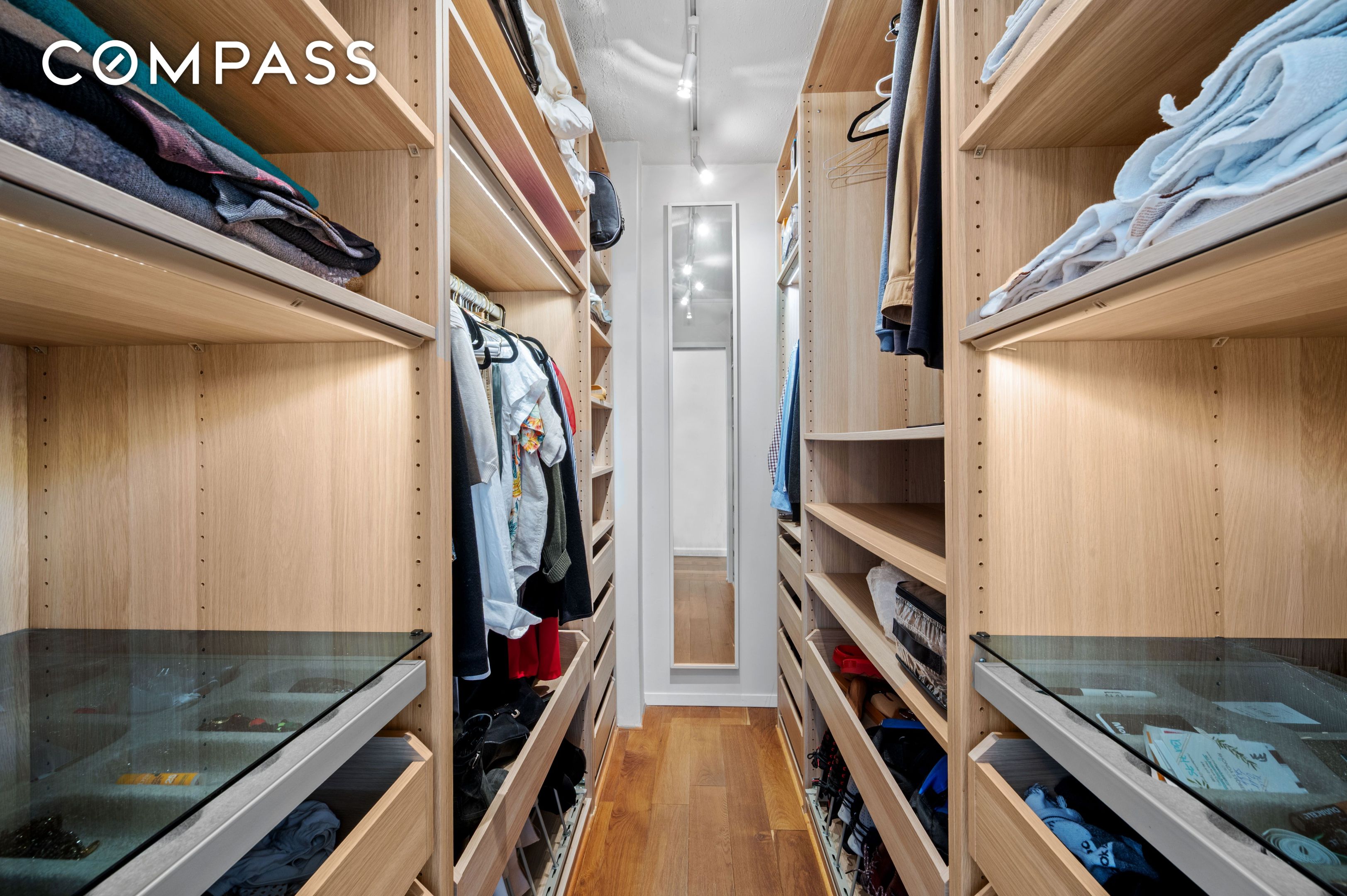 #7 photo, 2025 Broadway, ম্যানহাটন Upper West Side , NY 10023