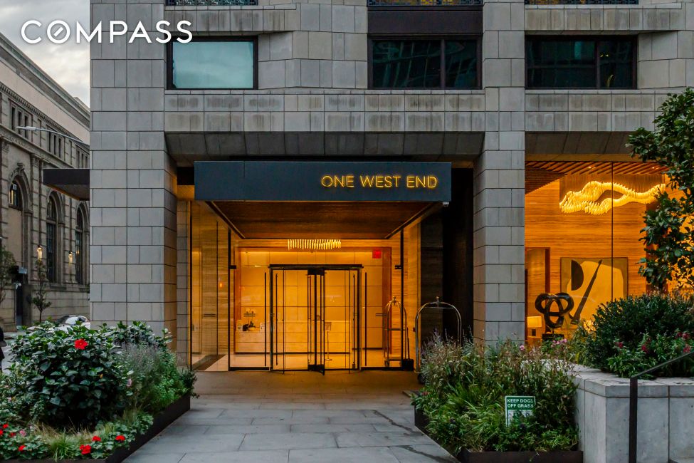 #10 photo, New York City, Upper West Side , NY 10023