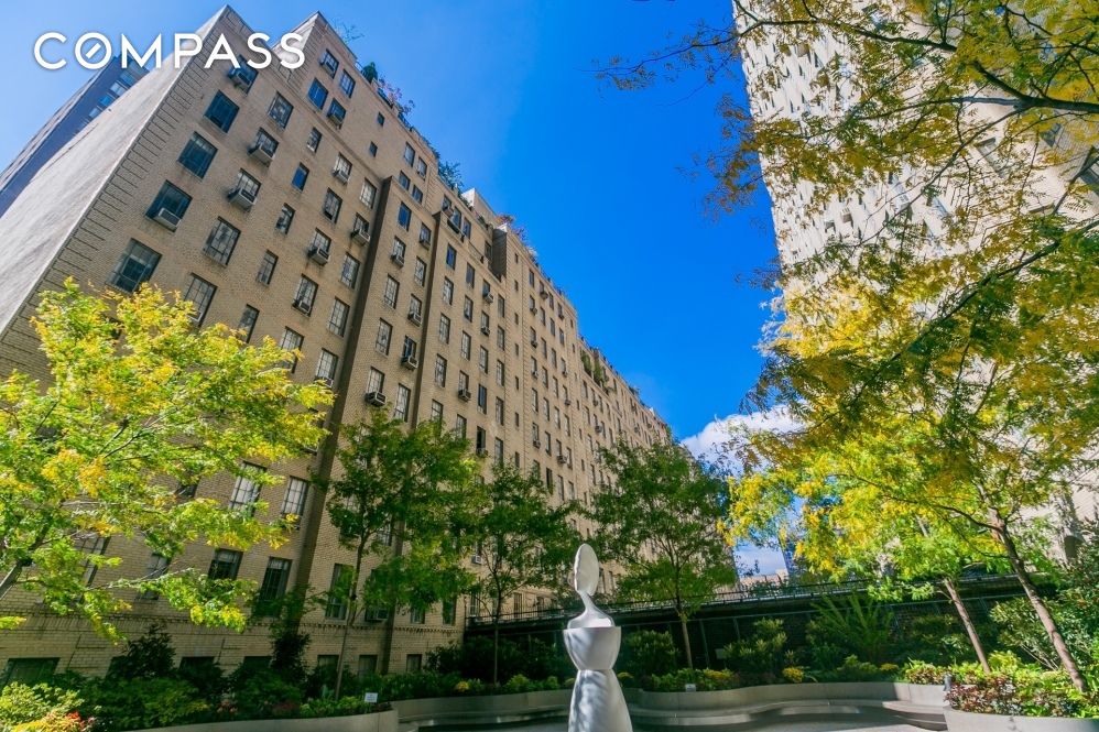 #14 photo, 340 W 57th Street, ম্যানহাটন Hell's Kitchen , NY 10019