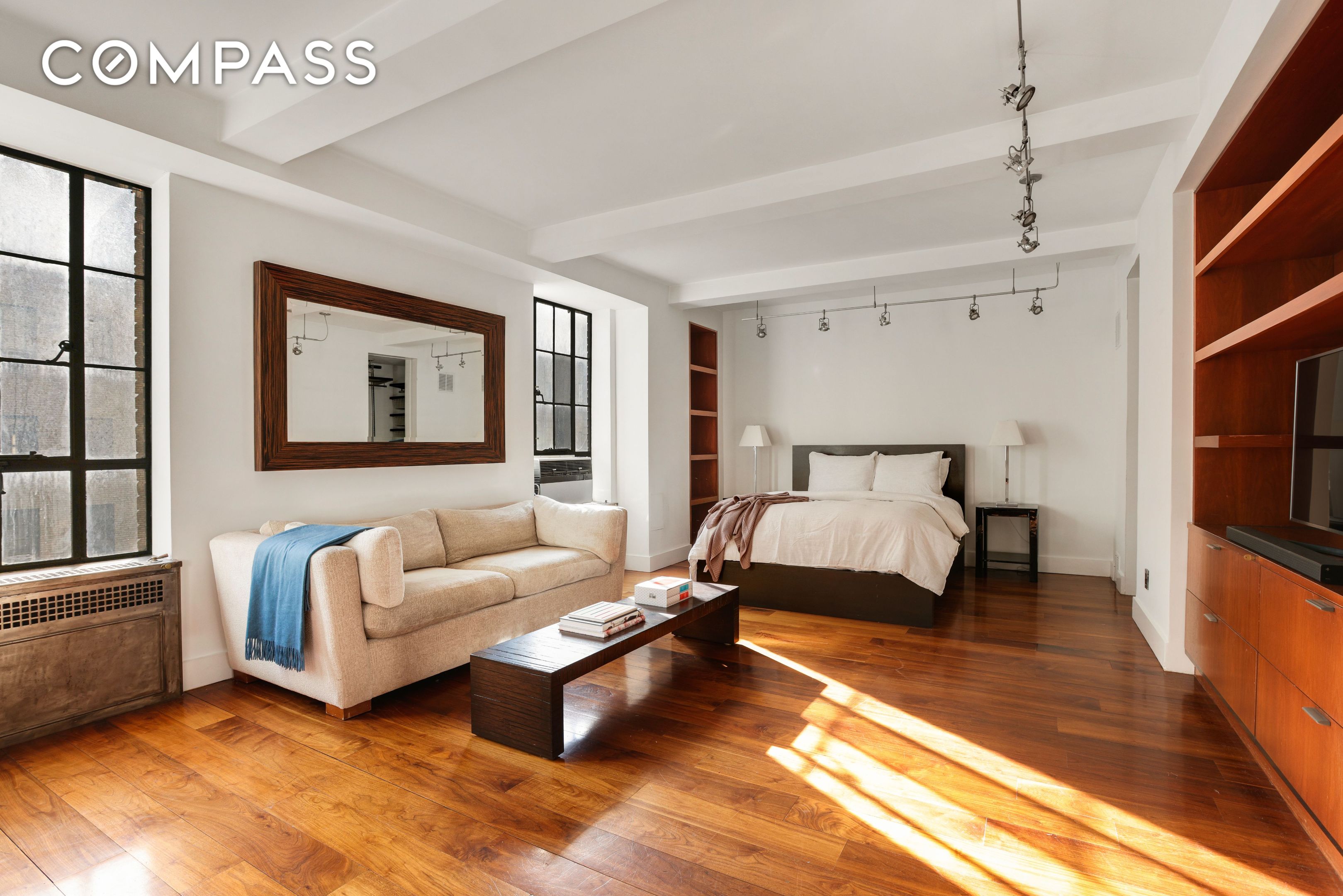 #5 photo, 340 W 57th Street, ম্যানহাটন Hell's Kitchen , NY 10019