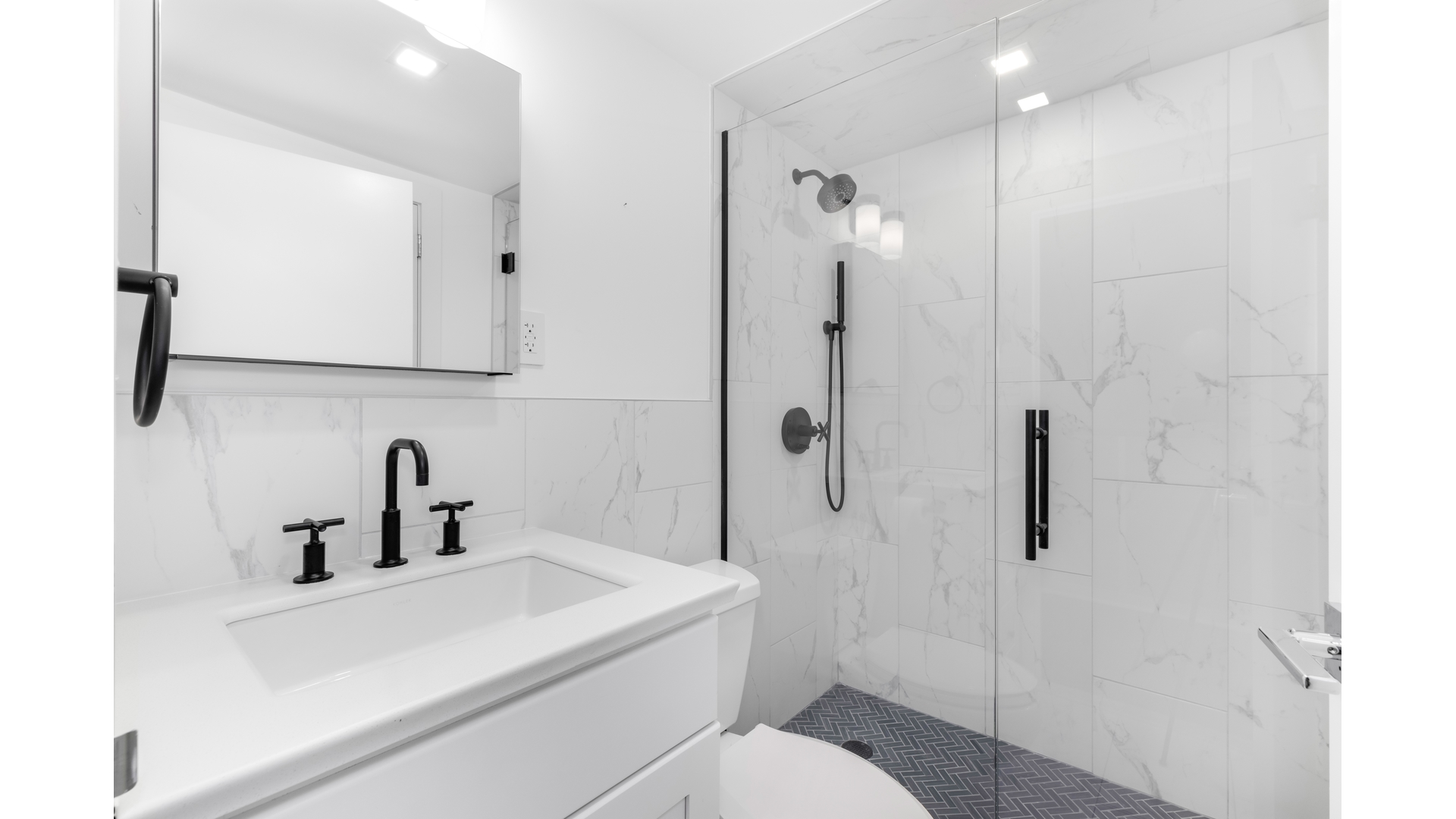 #17 photo, 150 W 51ST Street, ম্যানহাটন Midtown , NY 10019