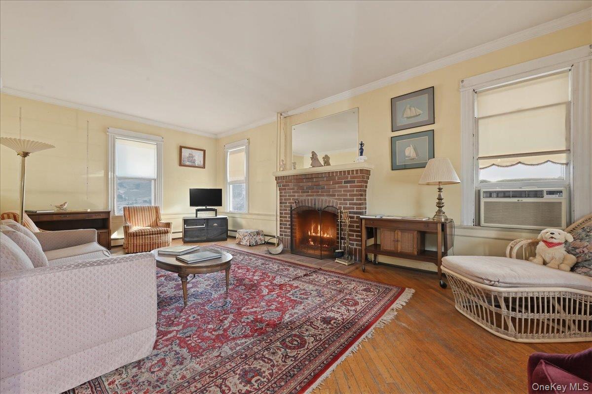 #3 photo, 590 Waterview Road, নাসাউ কাউন্টি Oceanside , NY 11572