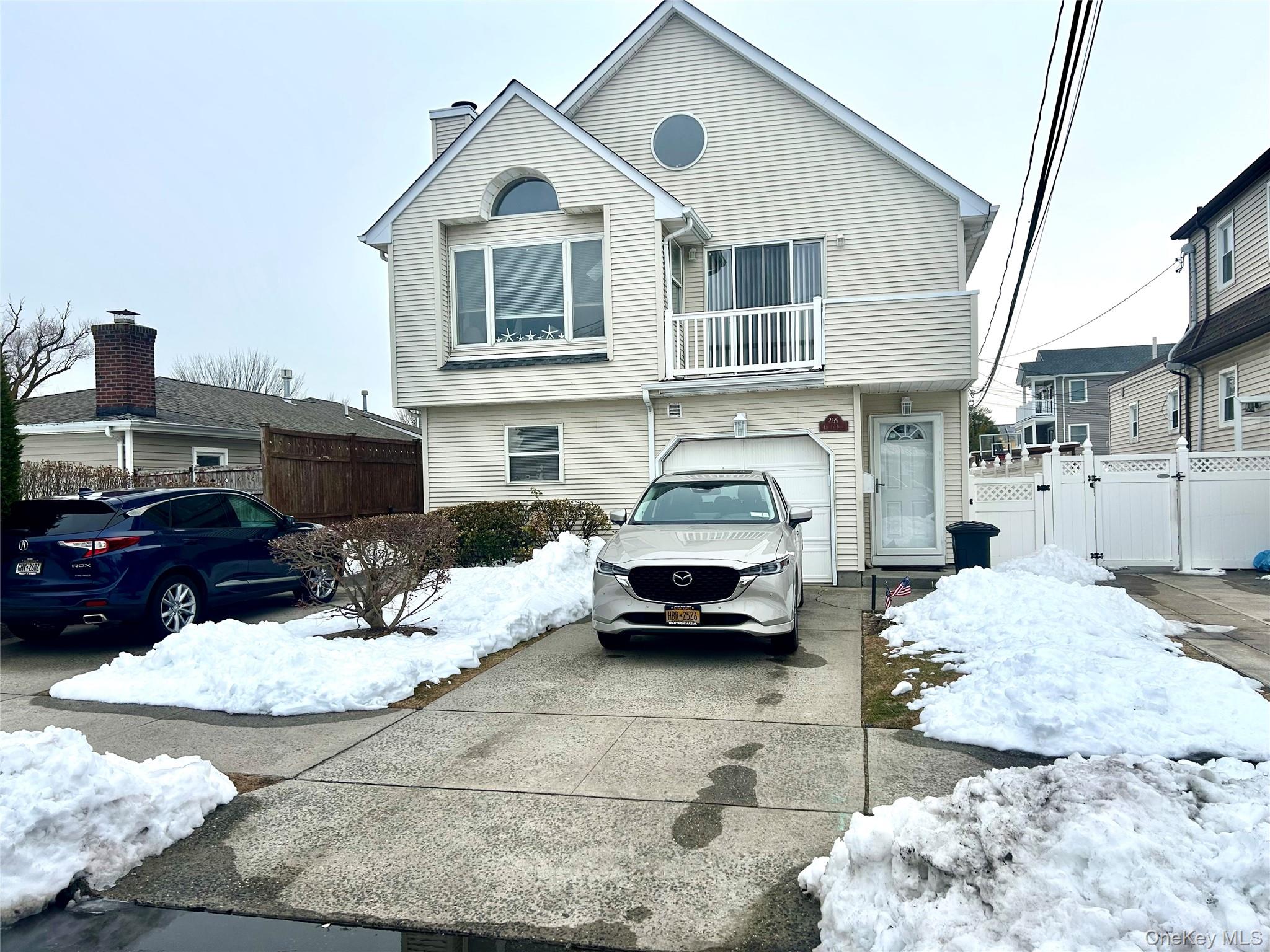 #1 photo, 259 Lincoln Boulevard, নাসাউ কাউন্টি Long Beach , NY 11561