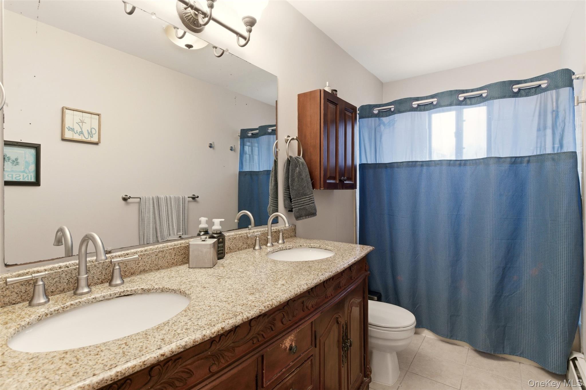 #10 photo, 17 Westminster Lane, West Islip , NY 11795