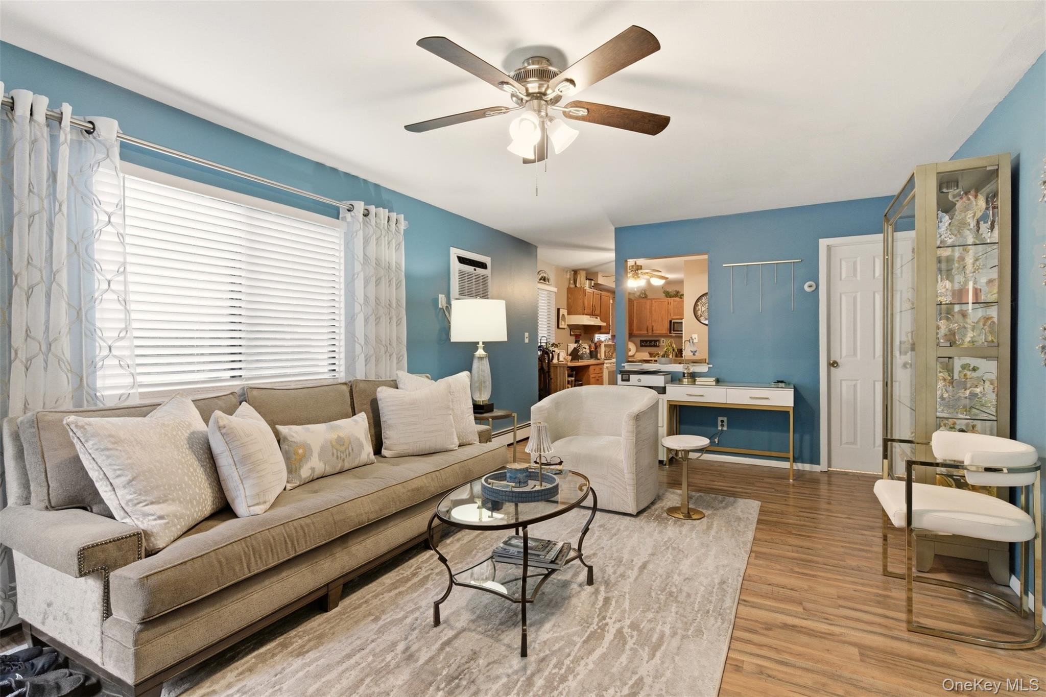 #14 photo, 17 Westminster Lane, West Islip , NY 11795