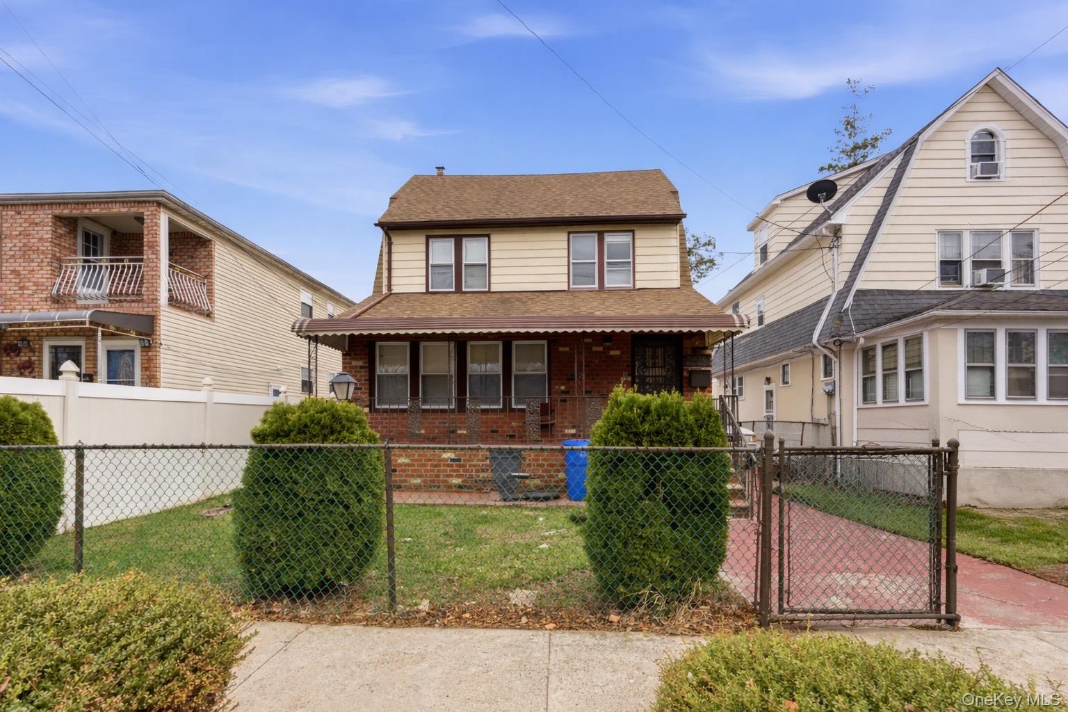 #1 photo, 20532 104th Avenue, Saint Albans , NY 11412