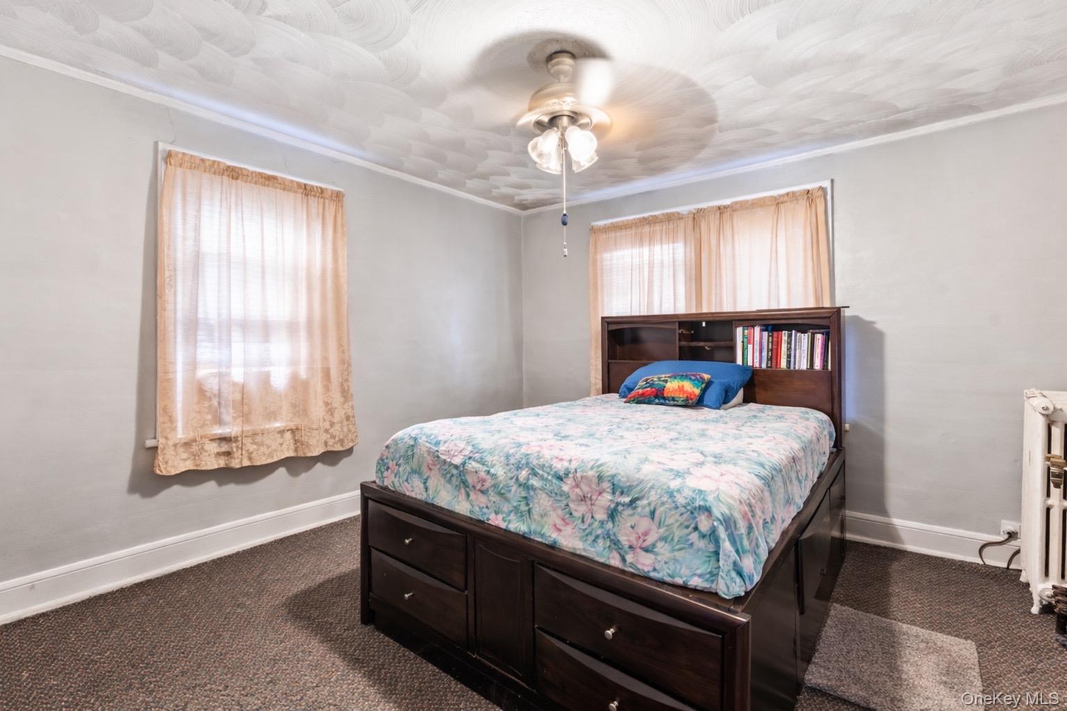 #11 photo, 20532 104th Avenue, Saint Albans , NY 11412