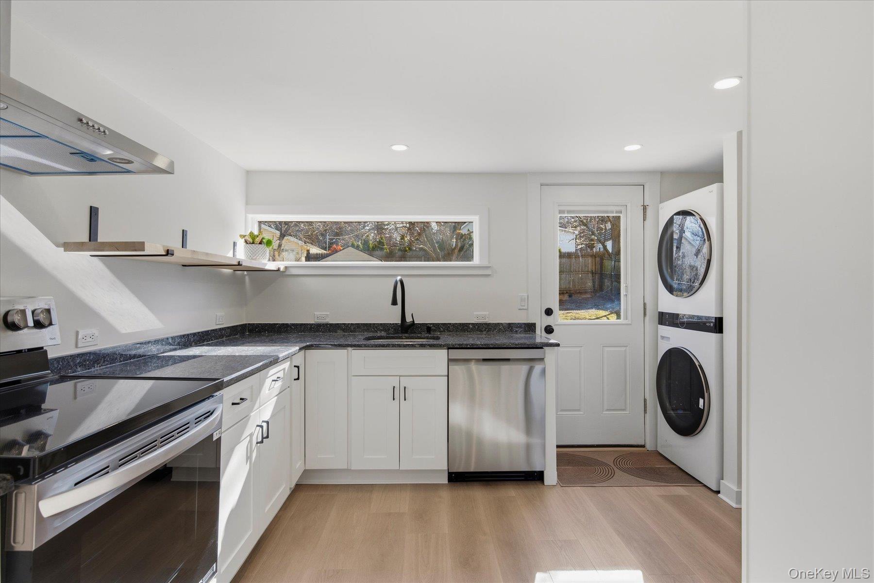 #14 photo, 27 Vine Road, Rocky Point , NY 11778