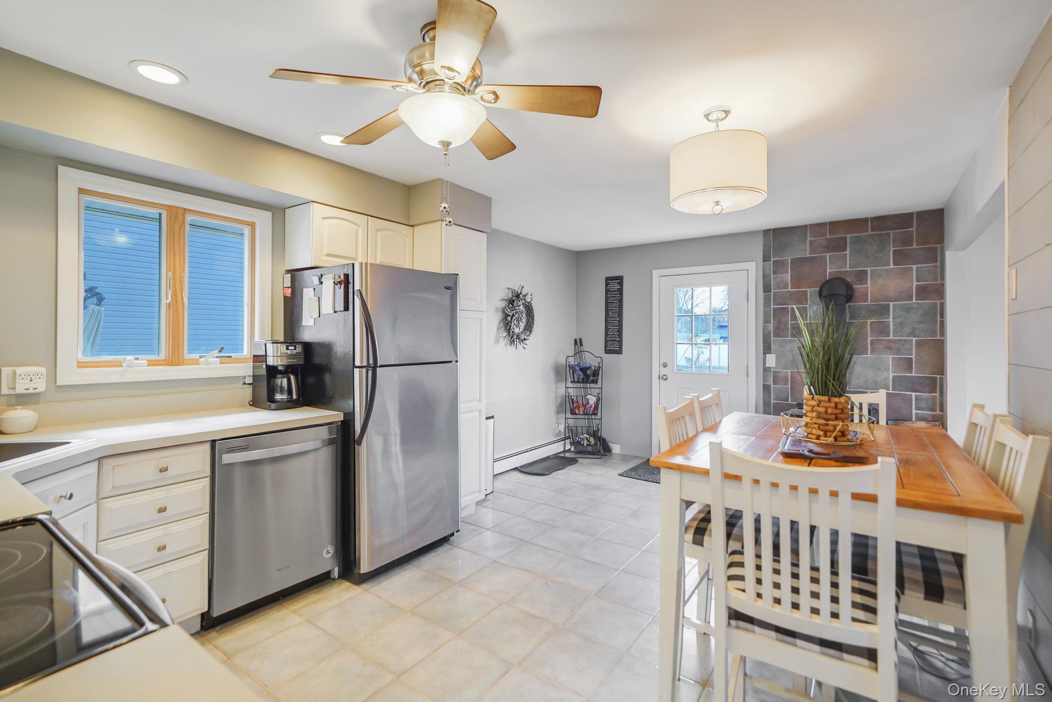 #18 photo, 21 Adams Street, Farmingdale , NY 11735