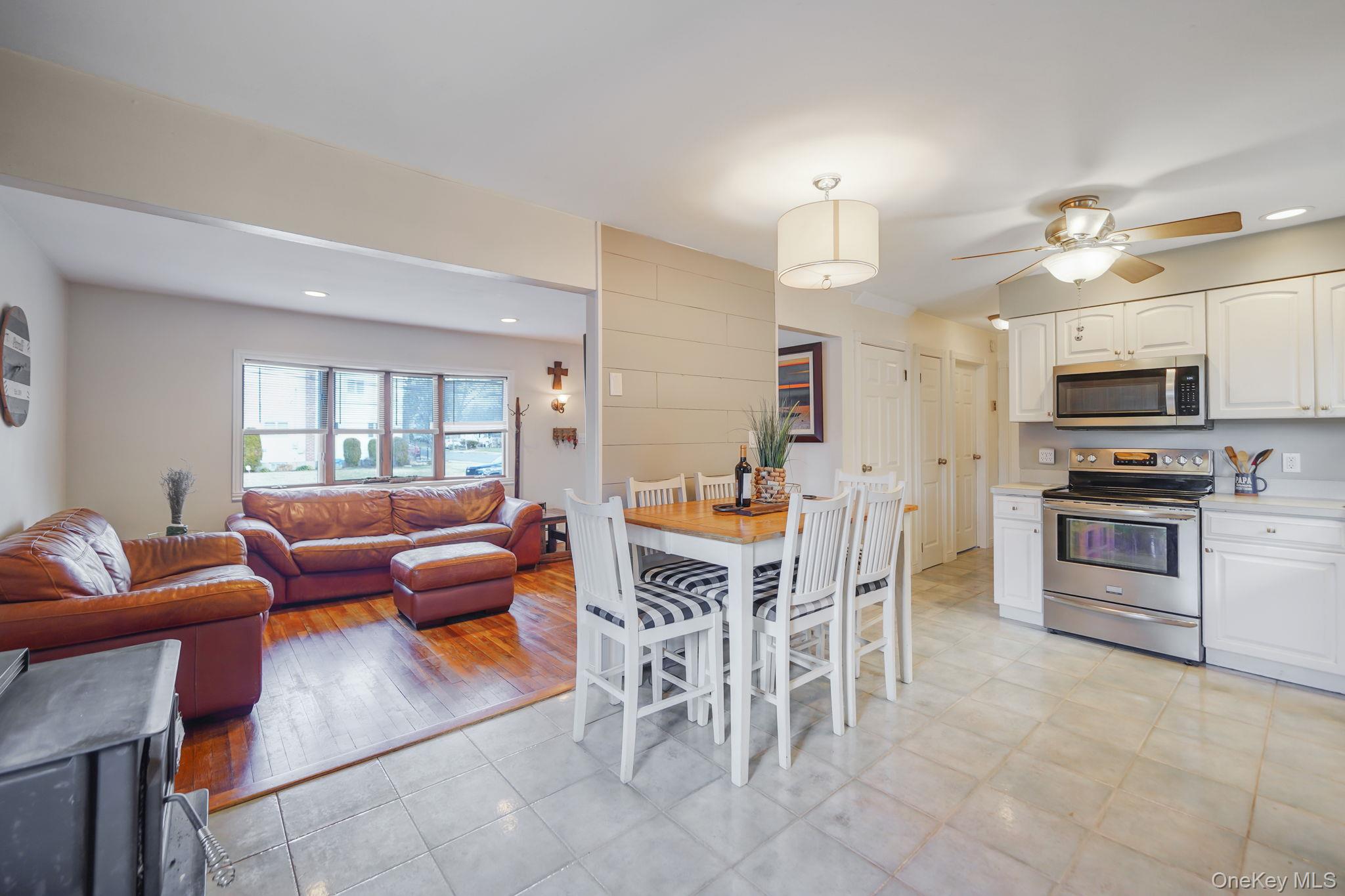 #19 photo, 21 Adams Street, Farmingdale , NY 11735