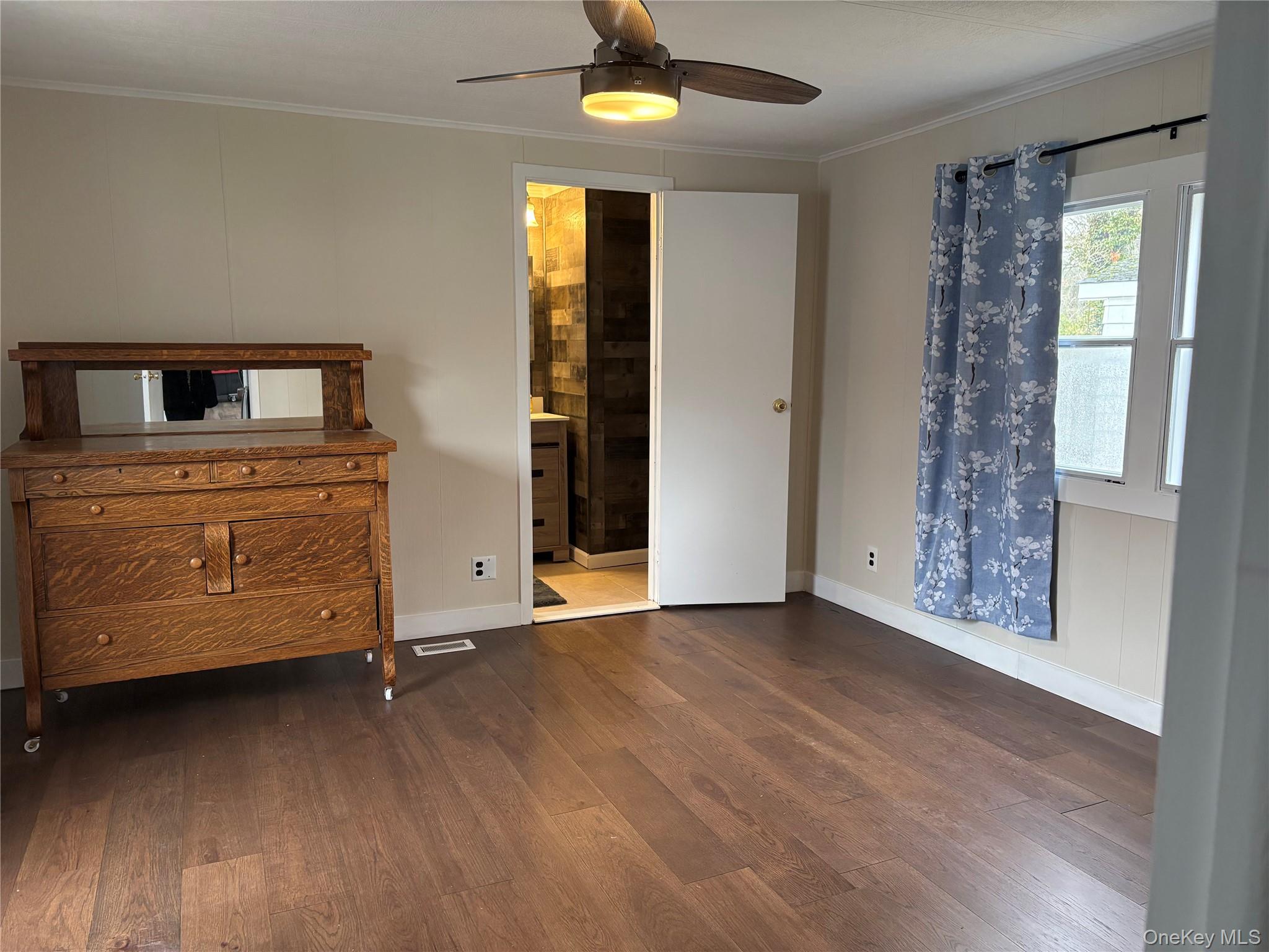 #11 photo, 525/82 Riverleigh, Riverhead , NY 11901