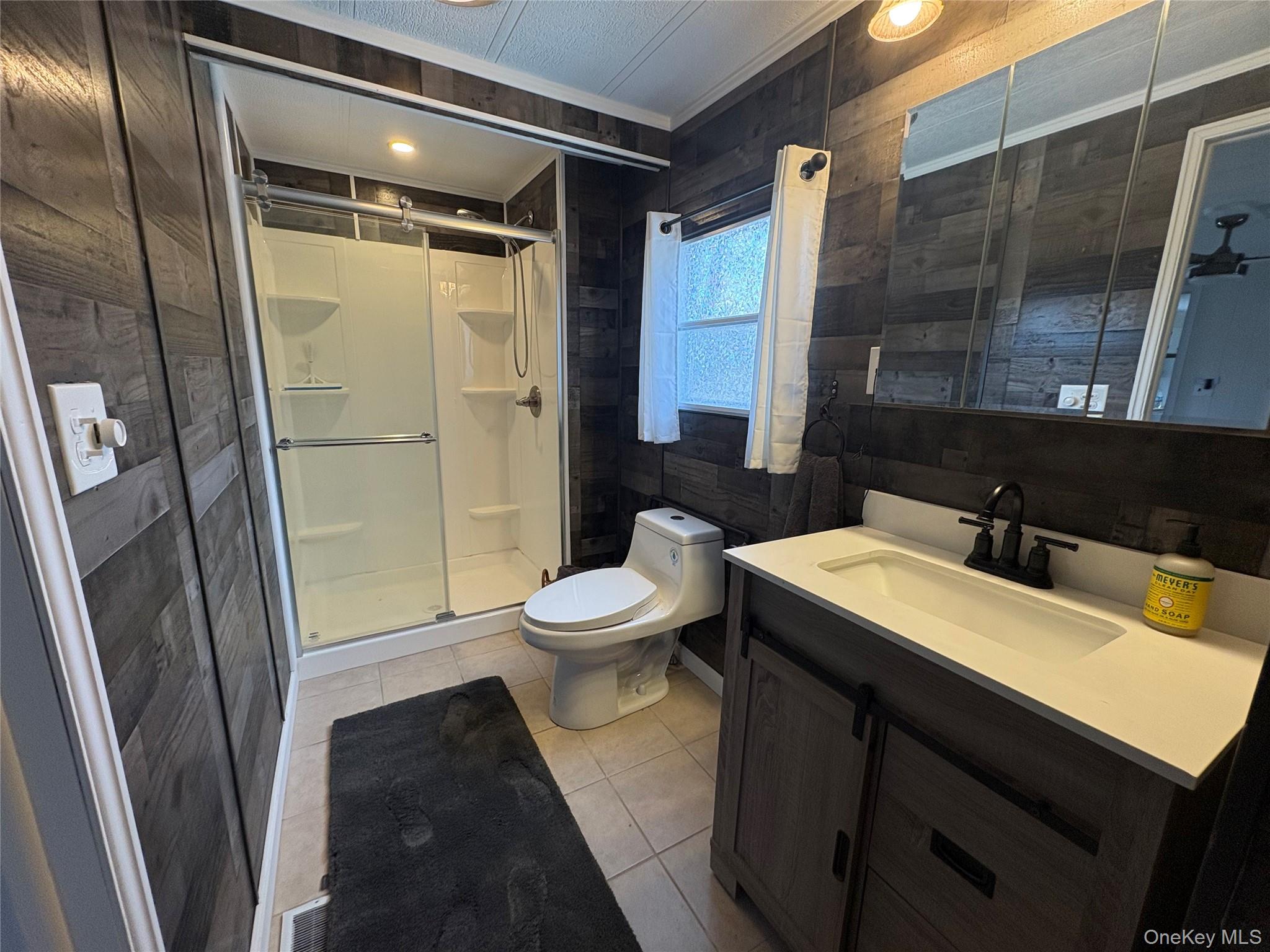 #12 photo, 525/82 Riverleigh, Riverhead , NY 11901