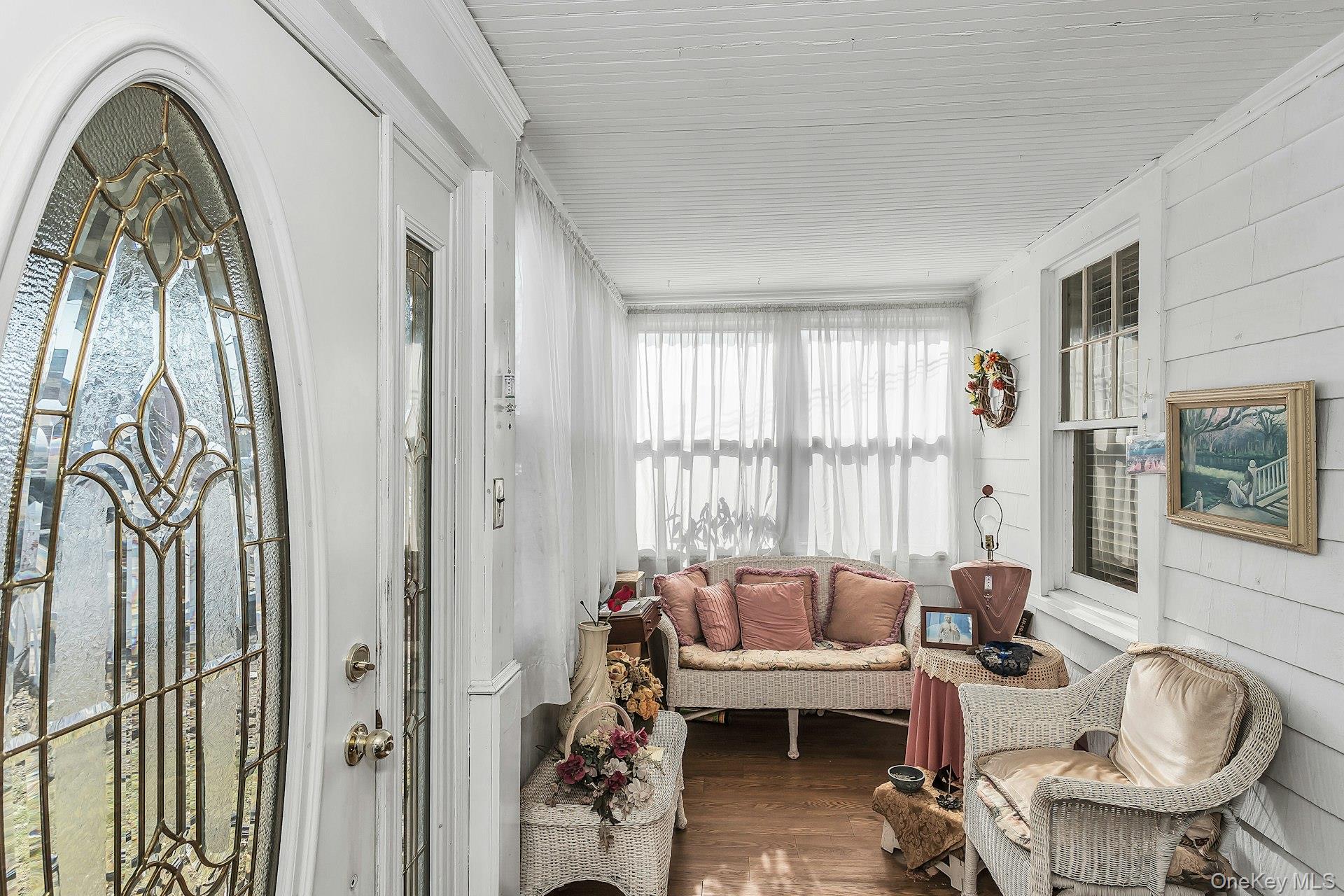 #4 photo, 398 Babylon Turnpike, নাসাউ কাউন্টি Freeport , NY 11520