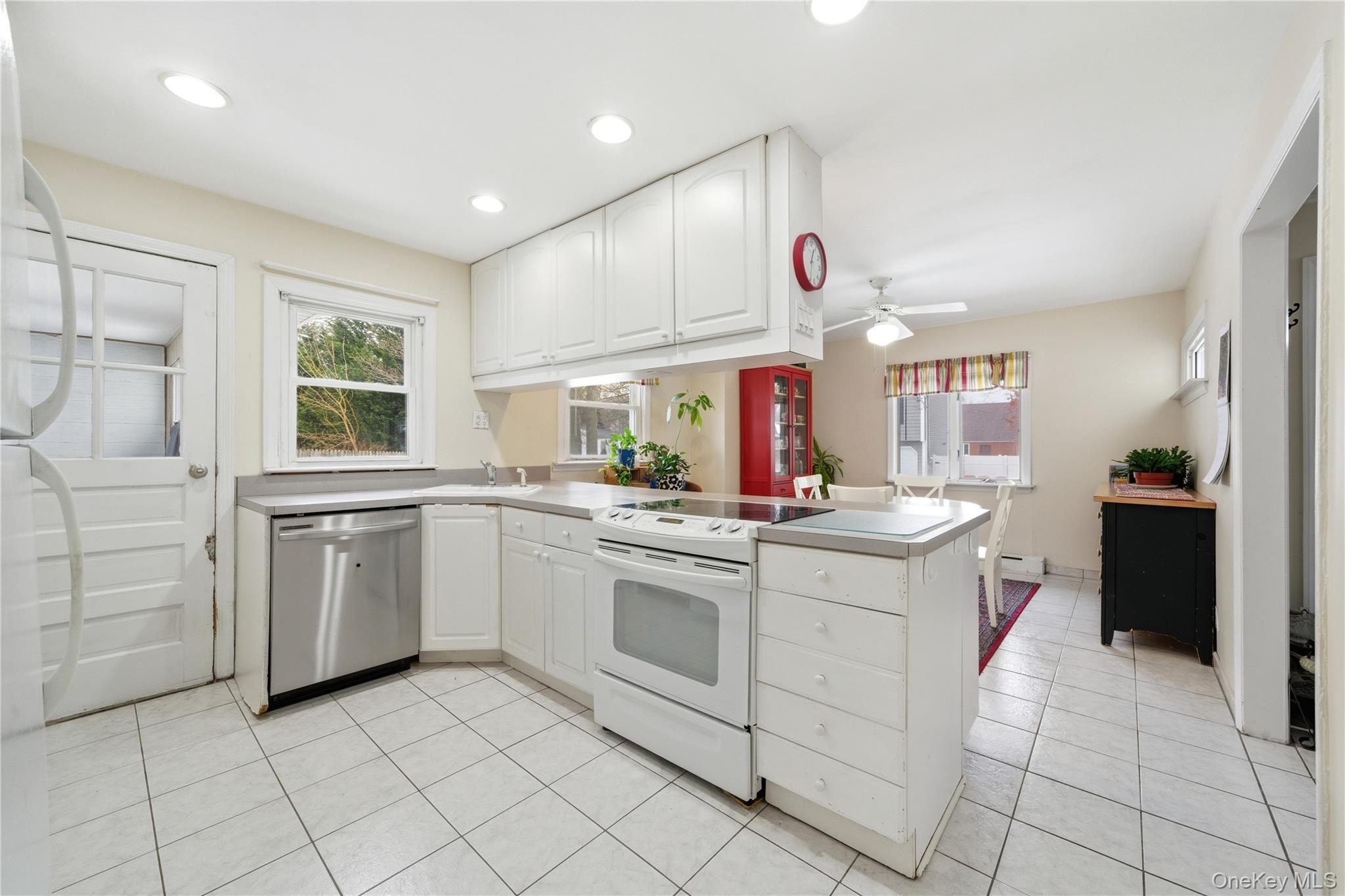 #10 photo, 1217 Ellis Street, সাফোক কাউন্টি Holbrook , NY 11741