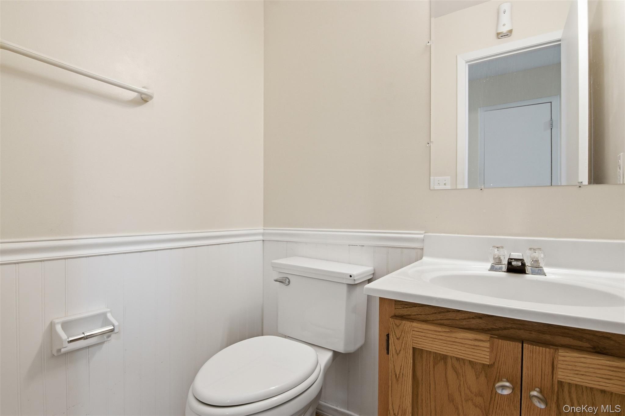 #7 photo, 2760 Schleigel Boulevard, সাফোক কাউন্টি Amityville , NY 11701