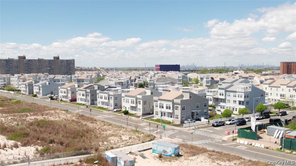 #2 photo, 6910 Beach Front Road, কুইন্‌স Arverne , NY 11692