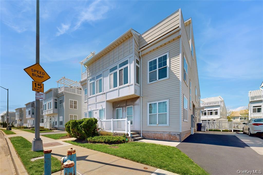#4 photo, 6910 Beach Front Road, কুইন্‌স Arverne , NY 11692