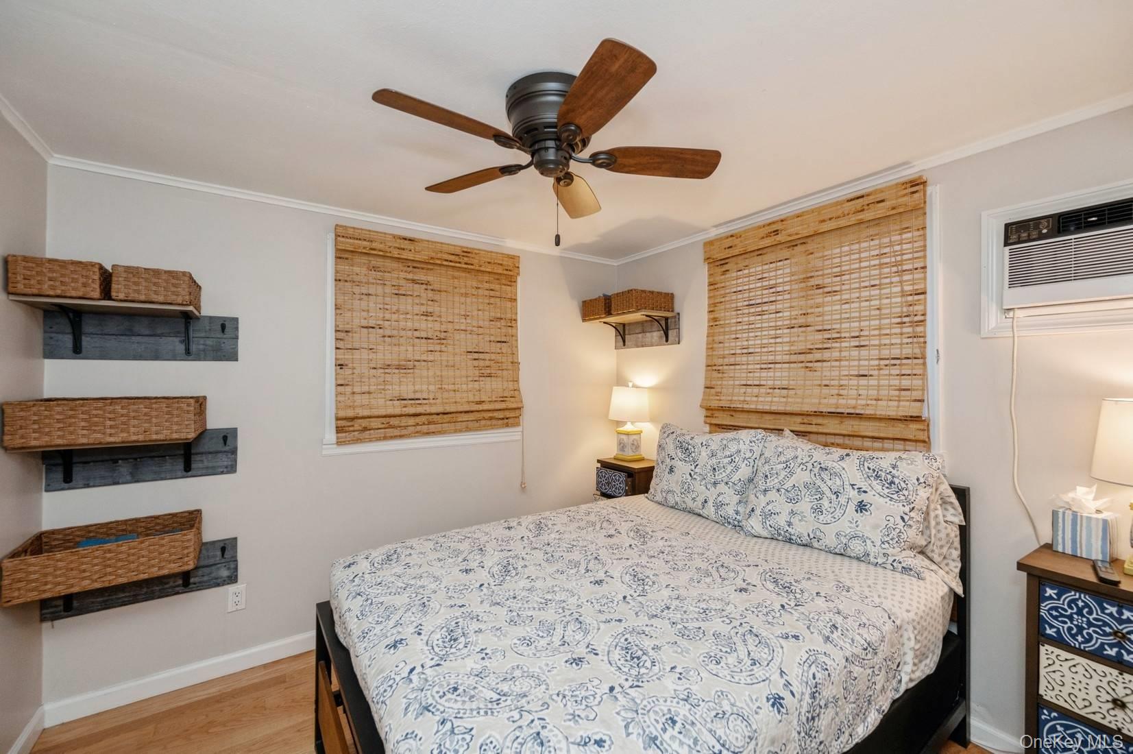 #13 photo, 14 E Landing Road, সাফোক কাউন্টি Hampton Bays , NY 11946