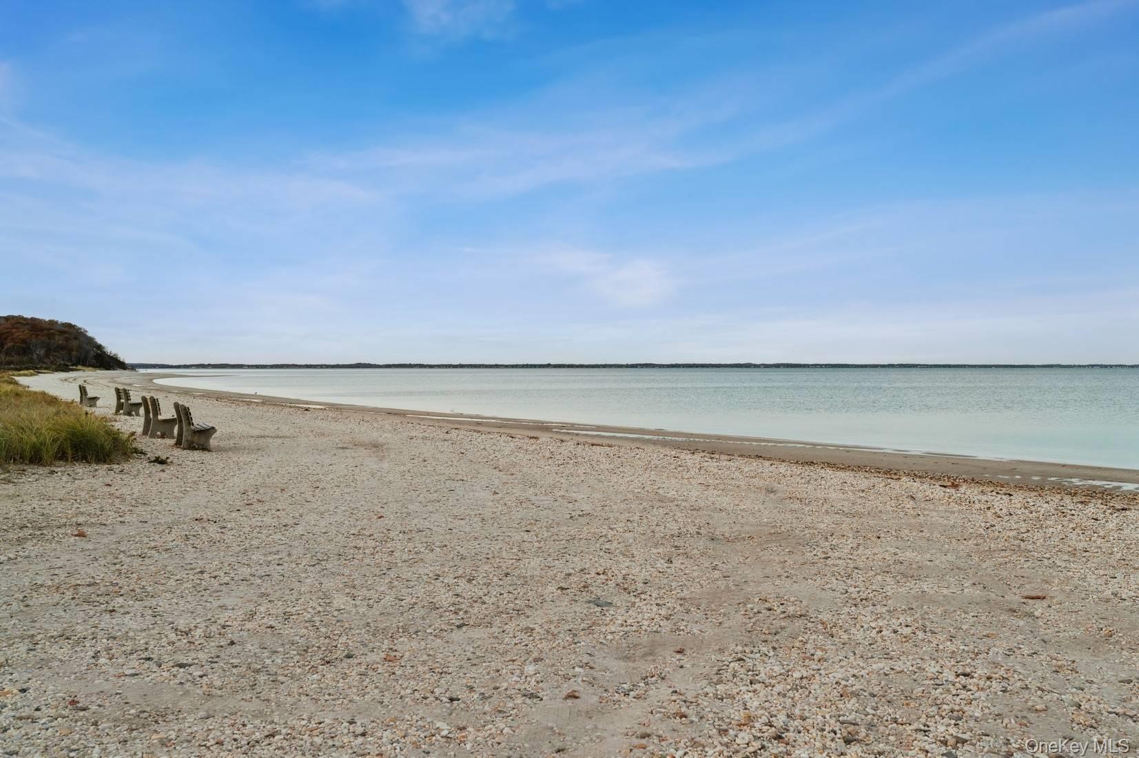 #3 photo, 14 E Landing Road, সাফোক কাউন্টি Hampton Bays , NY 11946